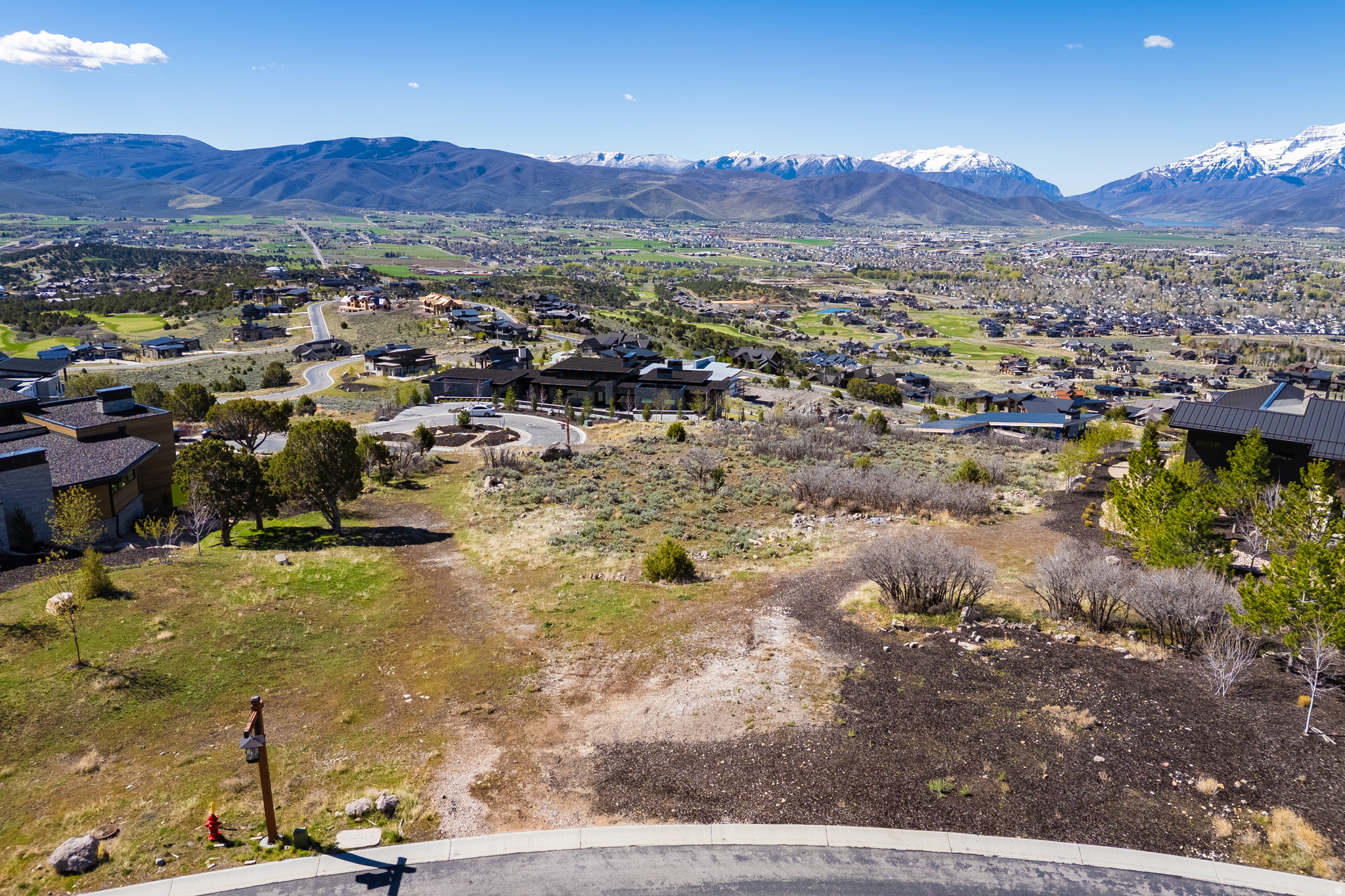 1647 N A1 PEAK DR Unit: 562