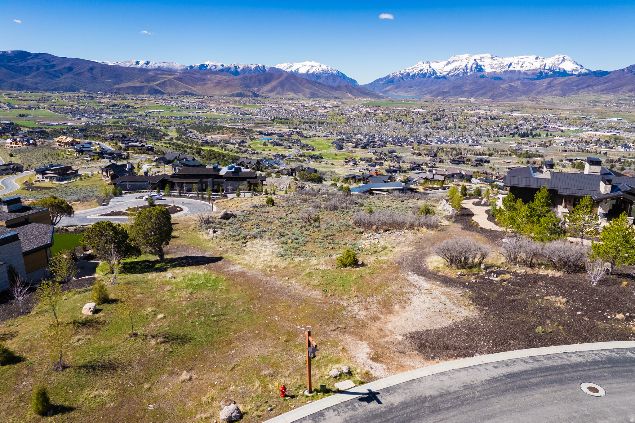 1647 N A1 PEAK DR Unit: 562