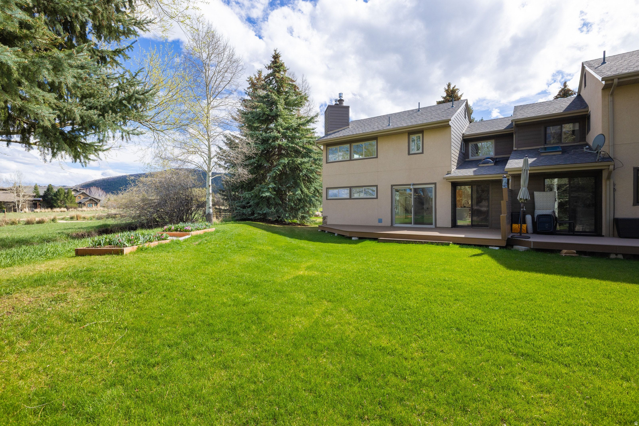 4824 N MEADOW LOOP RD #7