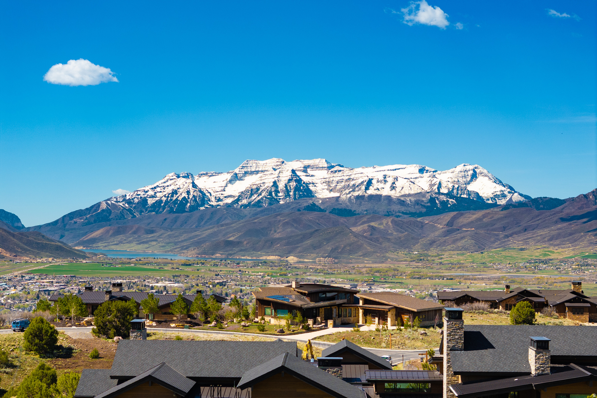 2577 E LA SAL PEAK DR Unit: 597