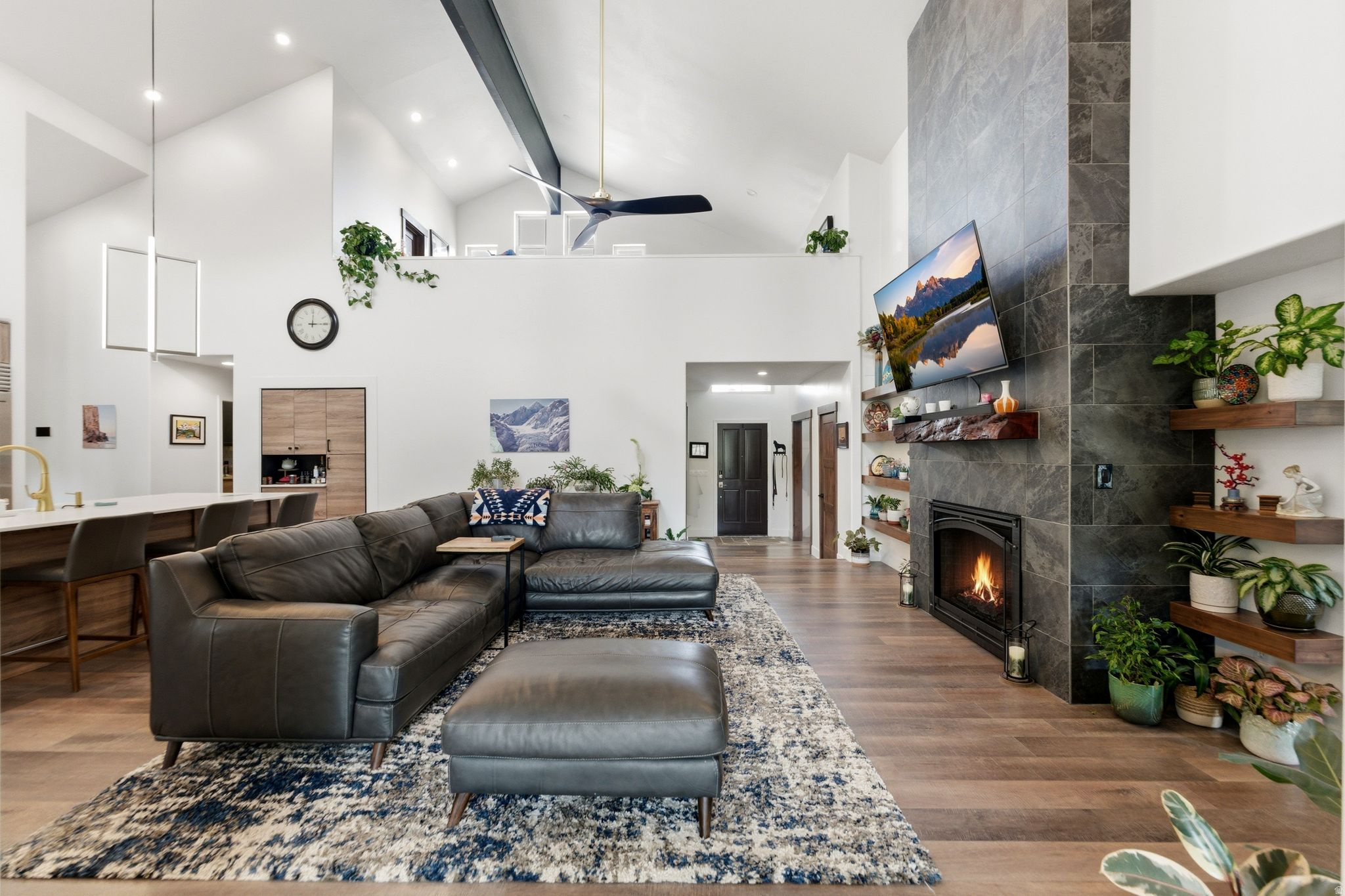 4721 WINCHESTER CT