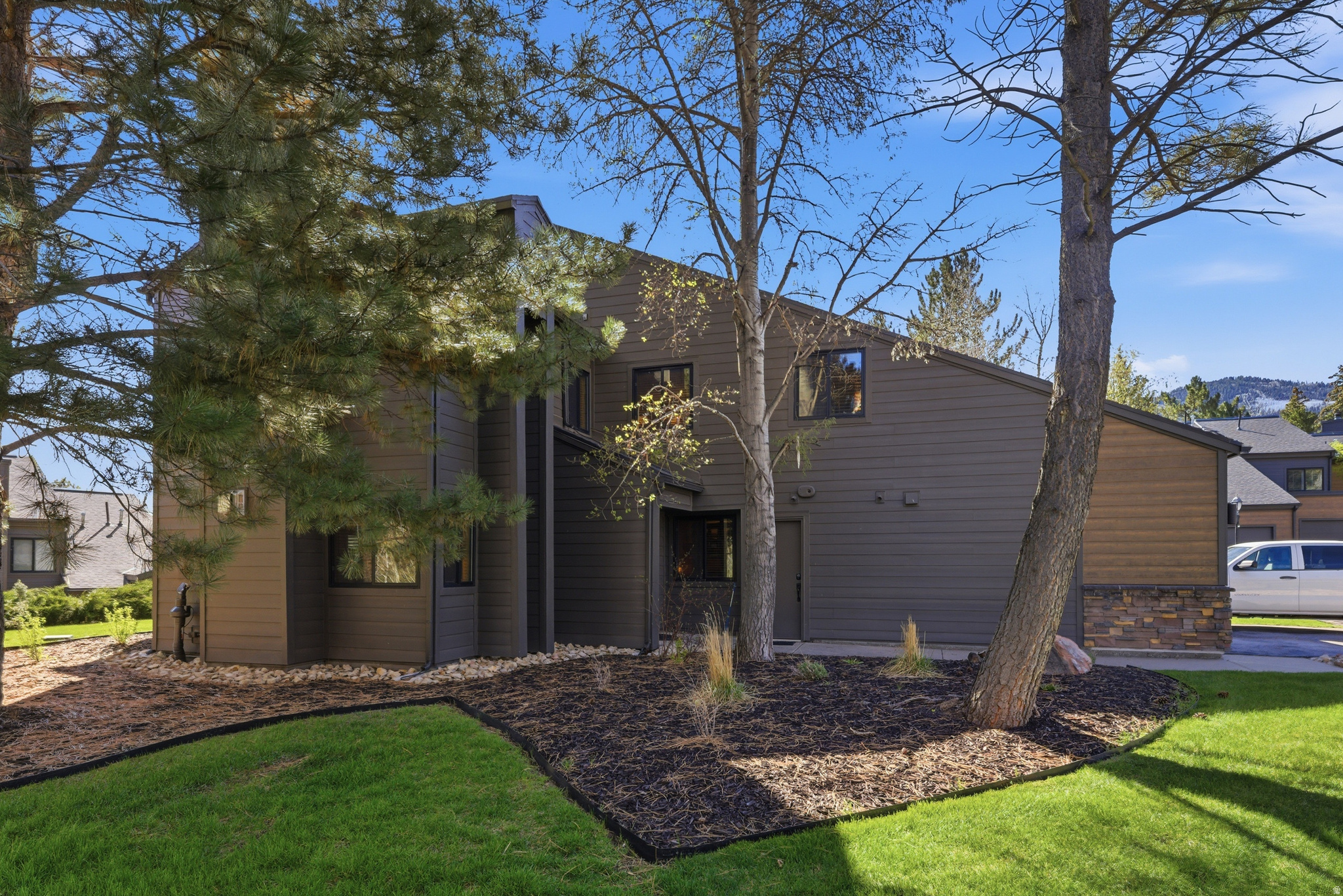 1924 FROSTWOOD BLVD #27-A
