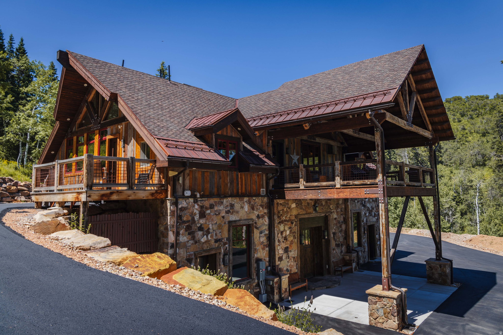 1667 W TOLLGATE CANYON RD