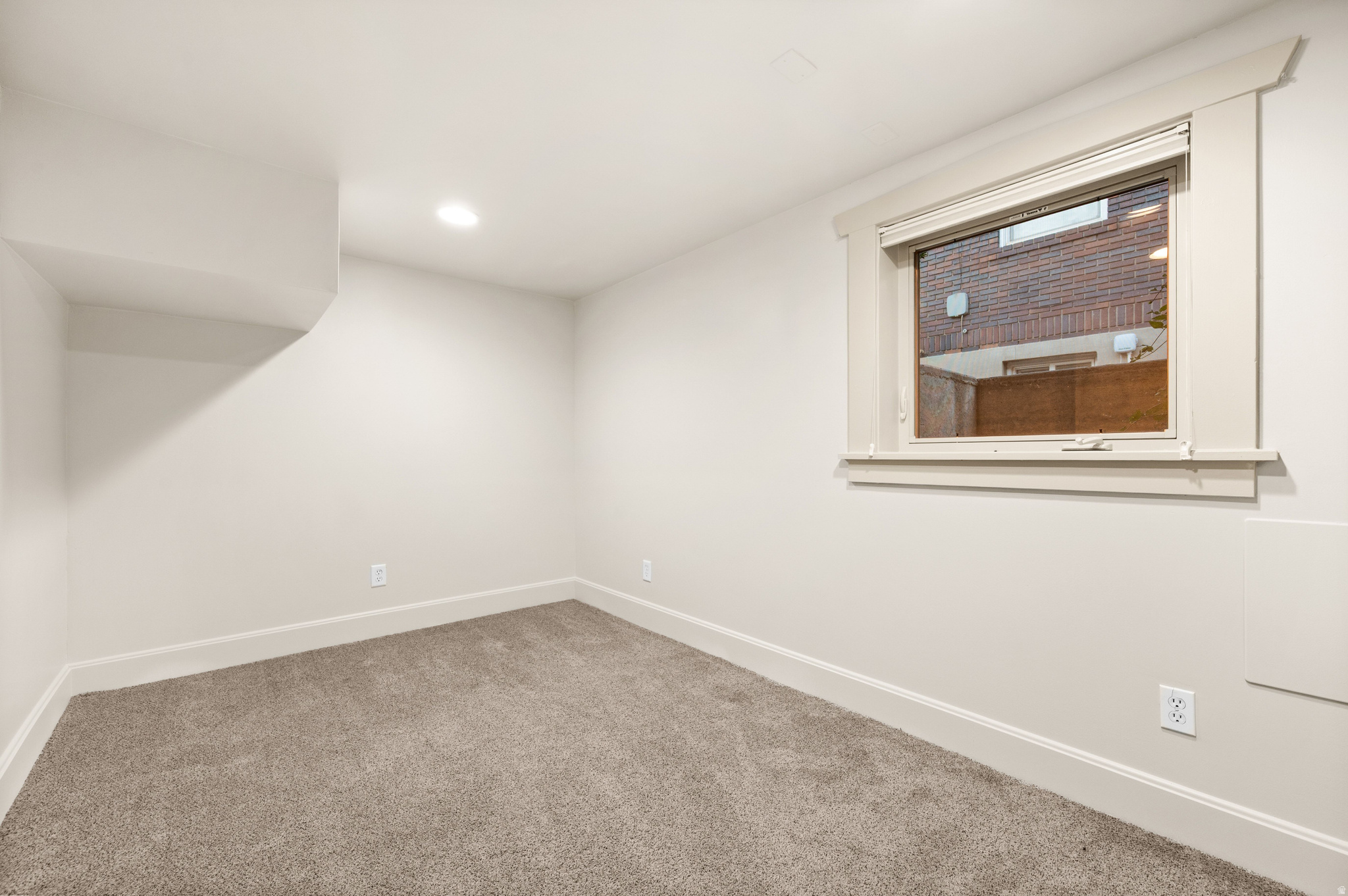 1621 HARVARD AVE