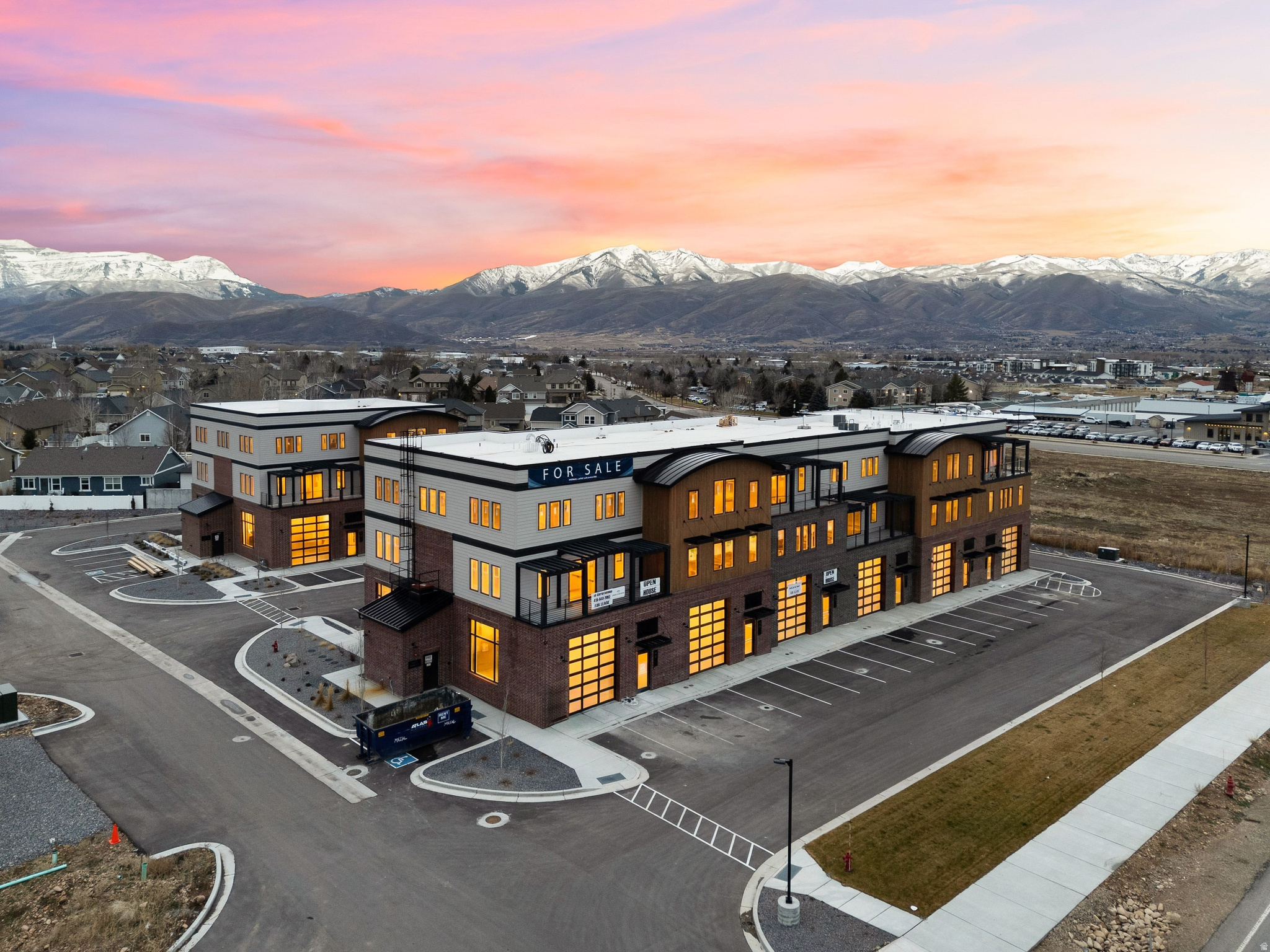 1922 S HIGHWAY 40 #40