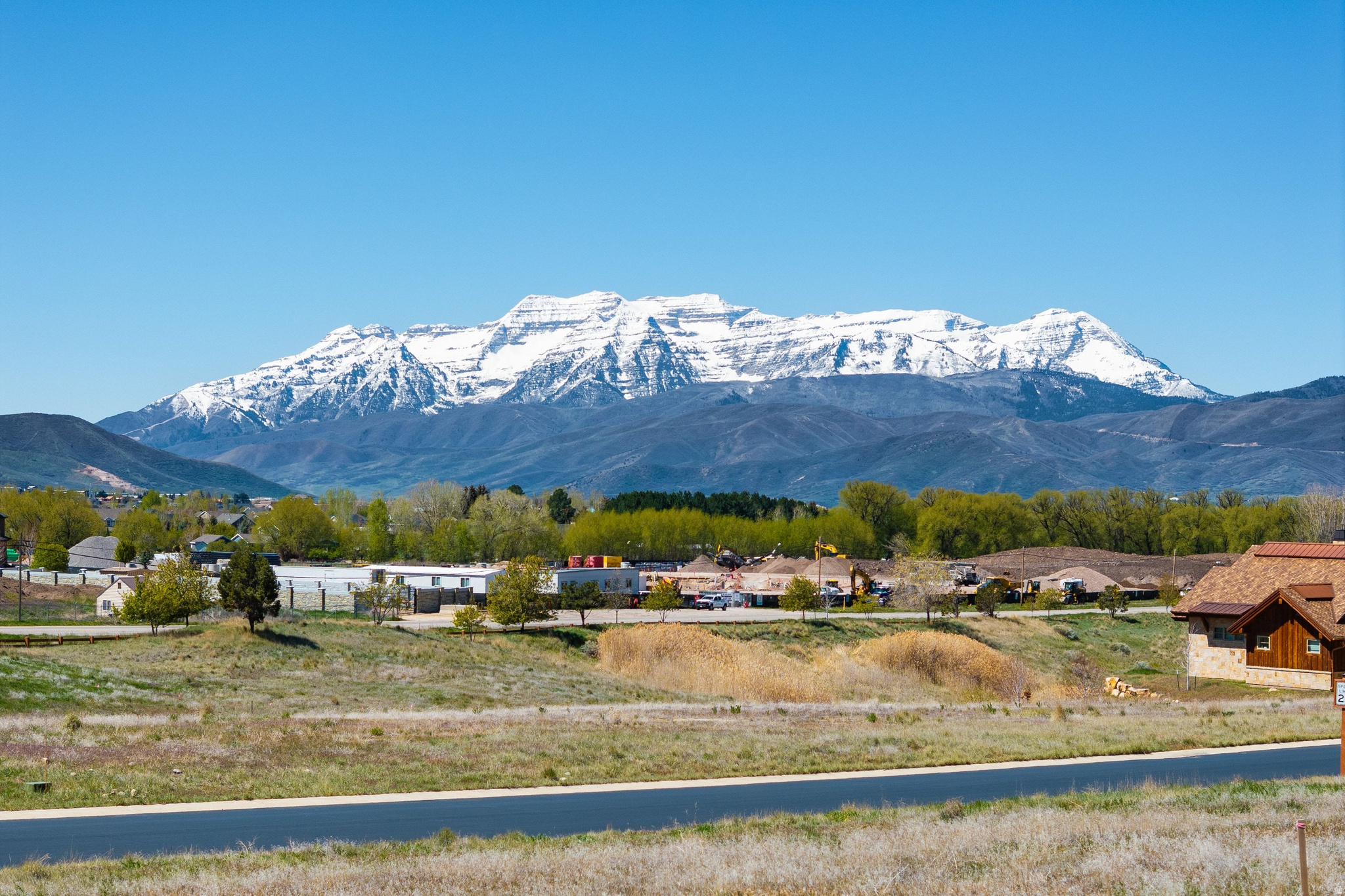 108 N HAYSTACK MOUNTAIN DR Unit: 7