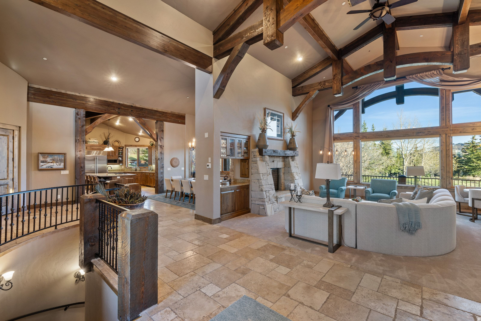 3665 OAKWOOD DR