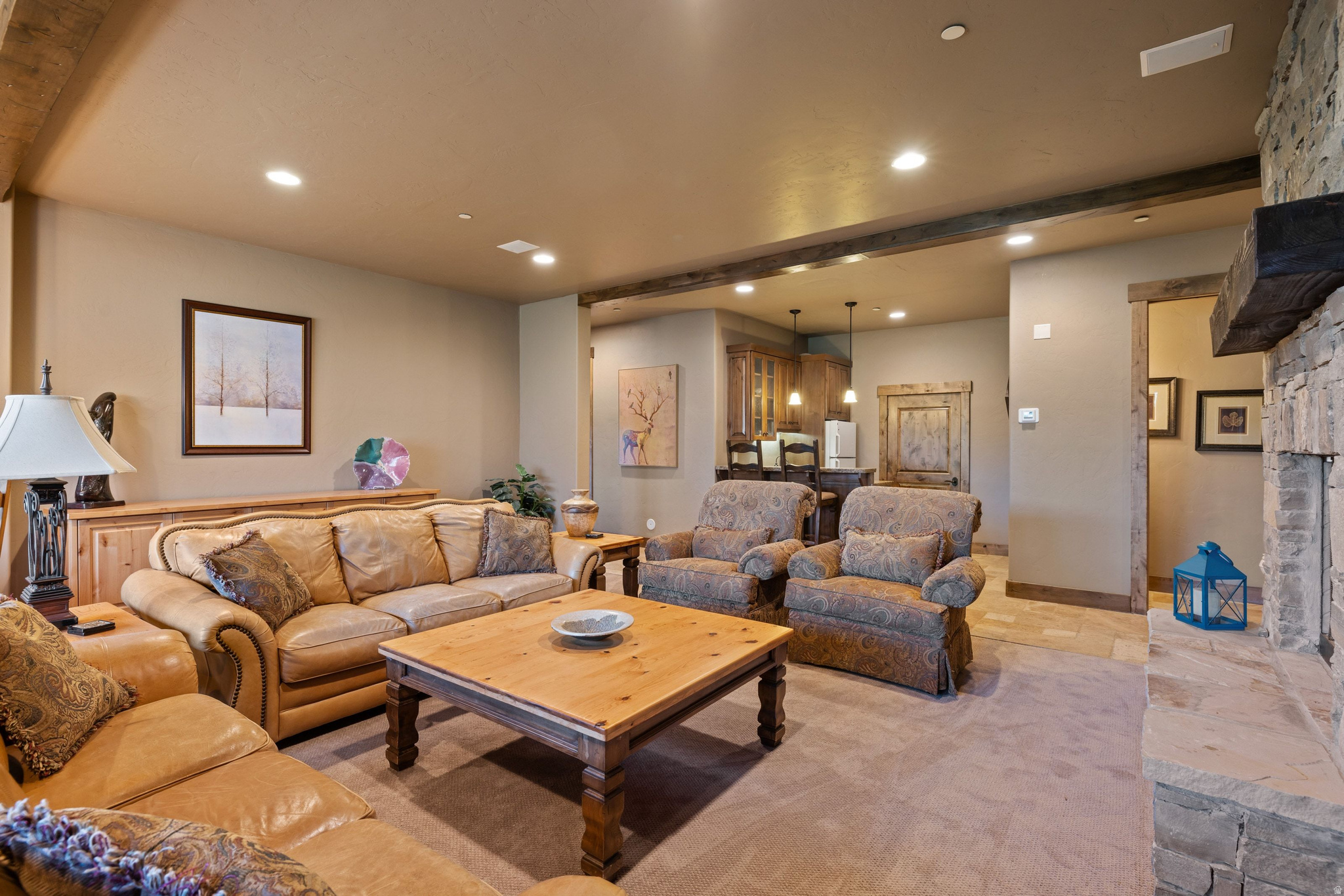 3665 OAKWOOD DR