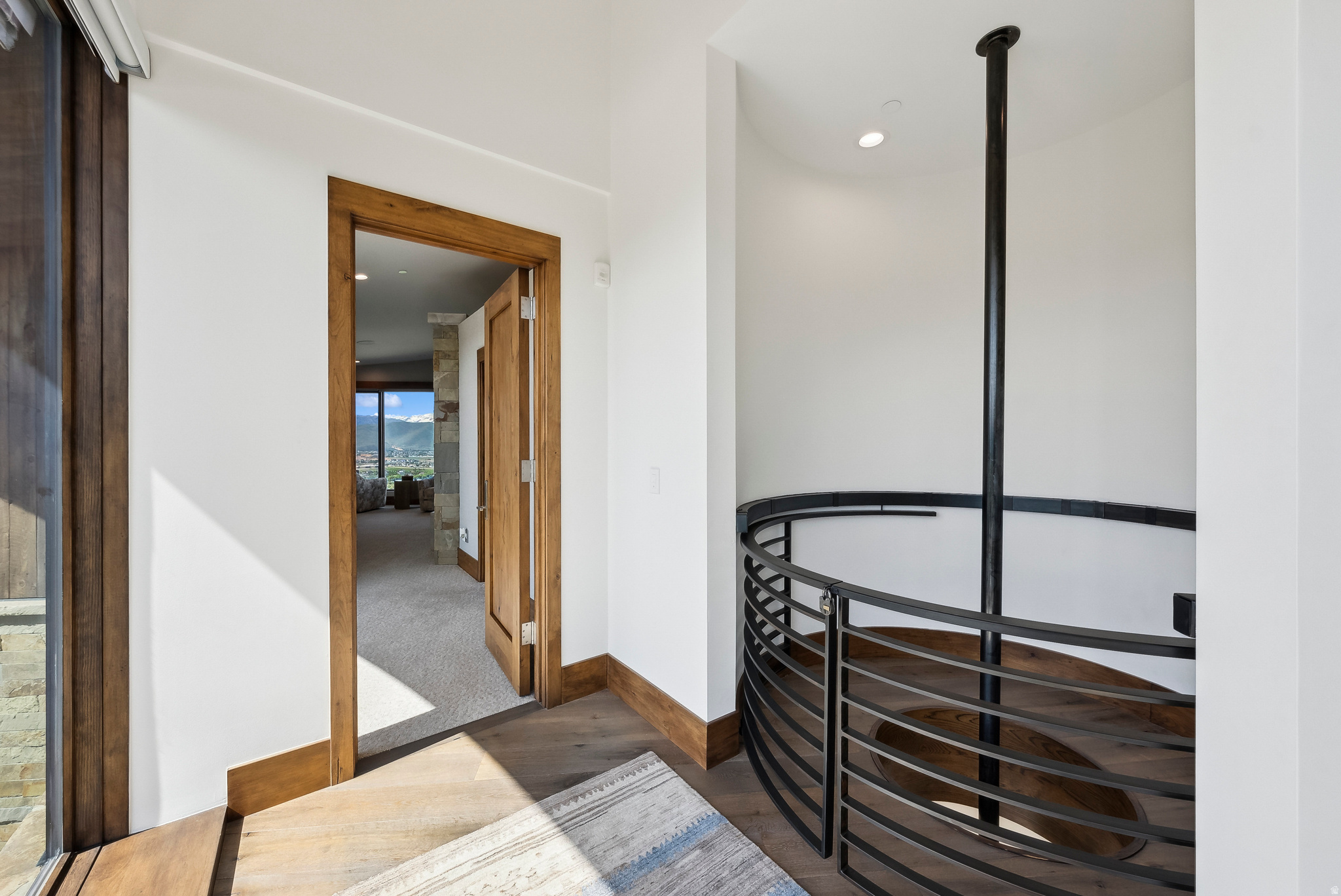 831 N EXPLORER PEAK DR