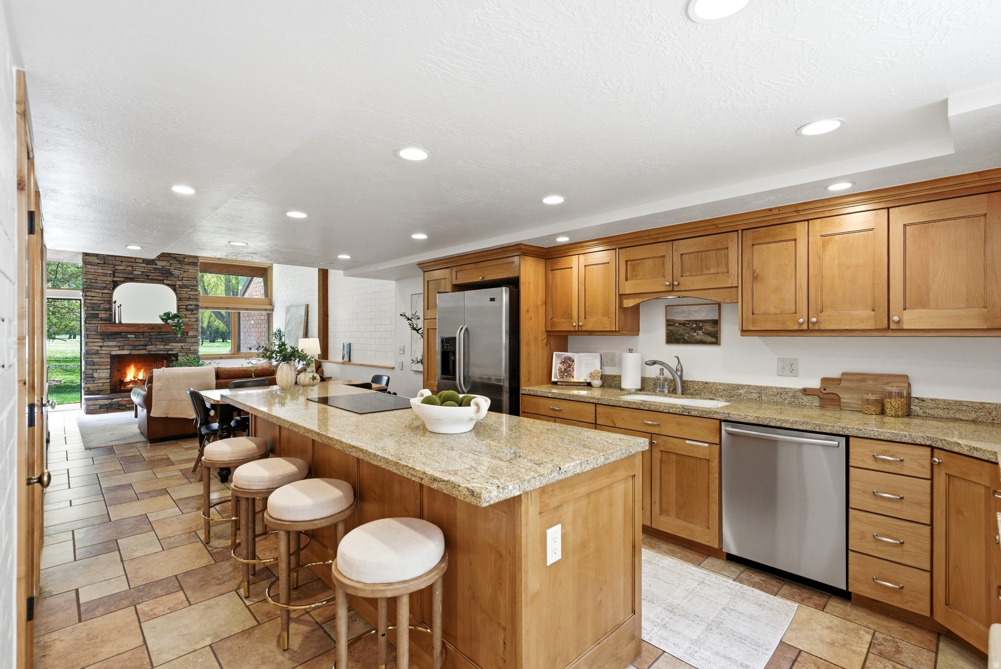 1725 CAPTAIN MOLLY DR