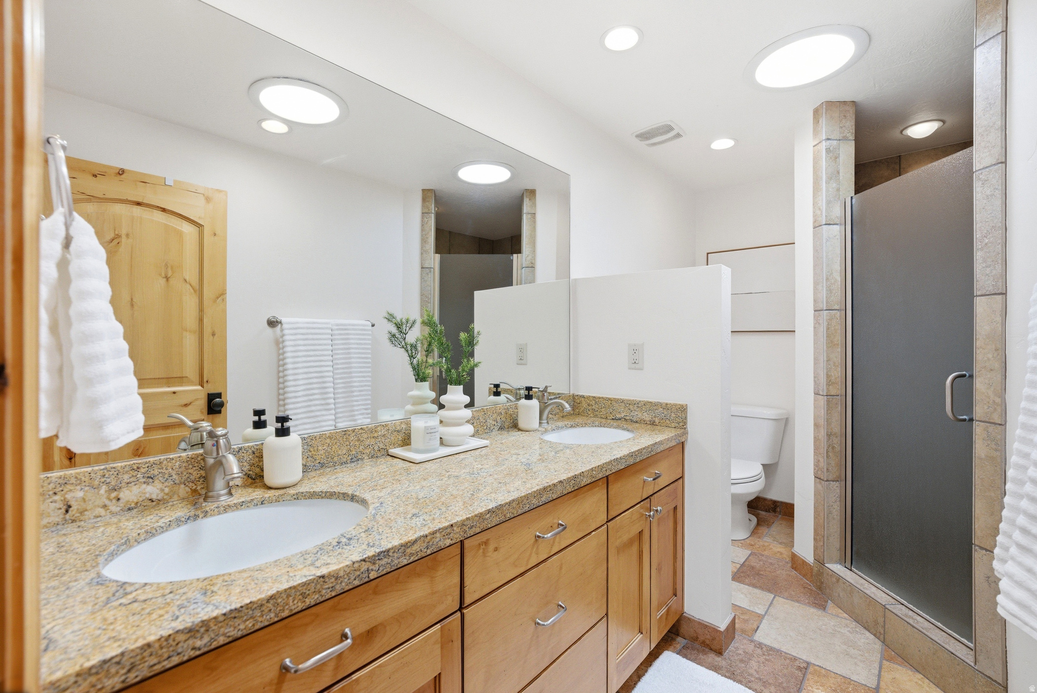 1725 CAPTAIN MOLLY DR