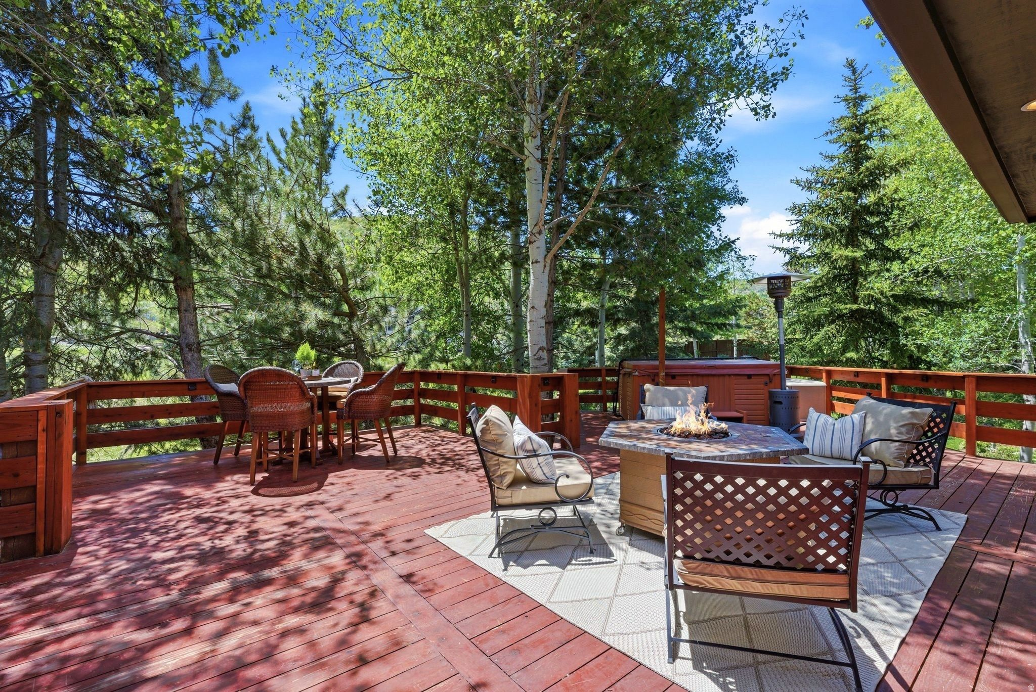 3057 ELK RUN DR