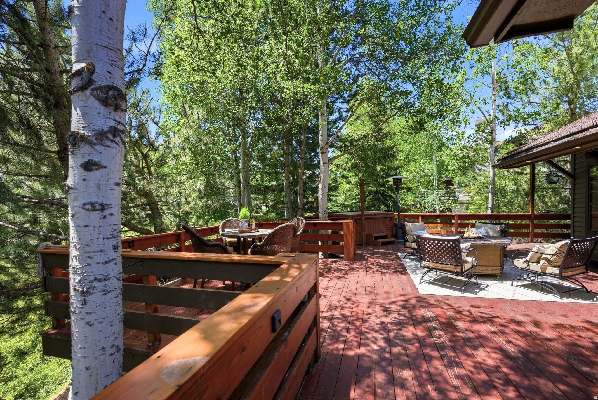 3057 ELK RUN DR