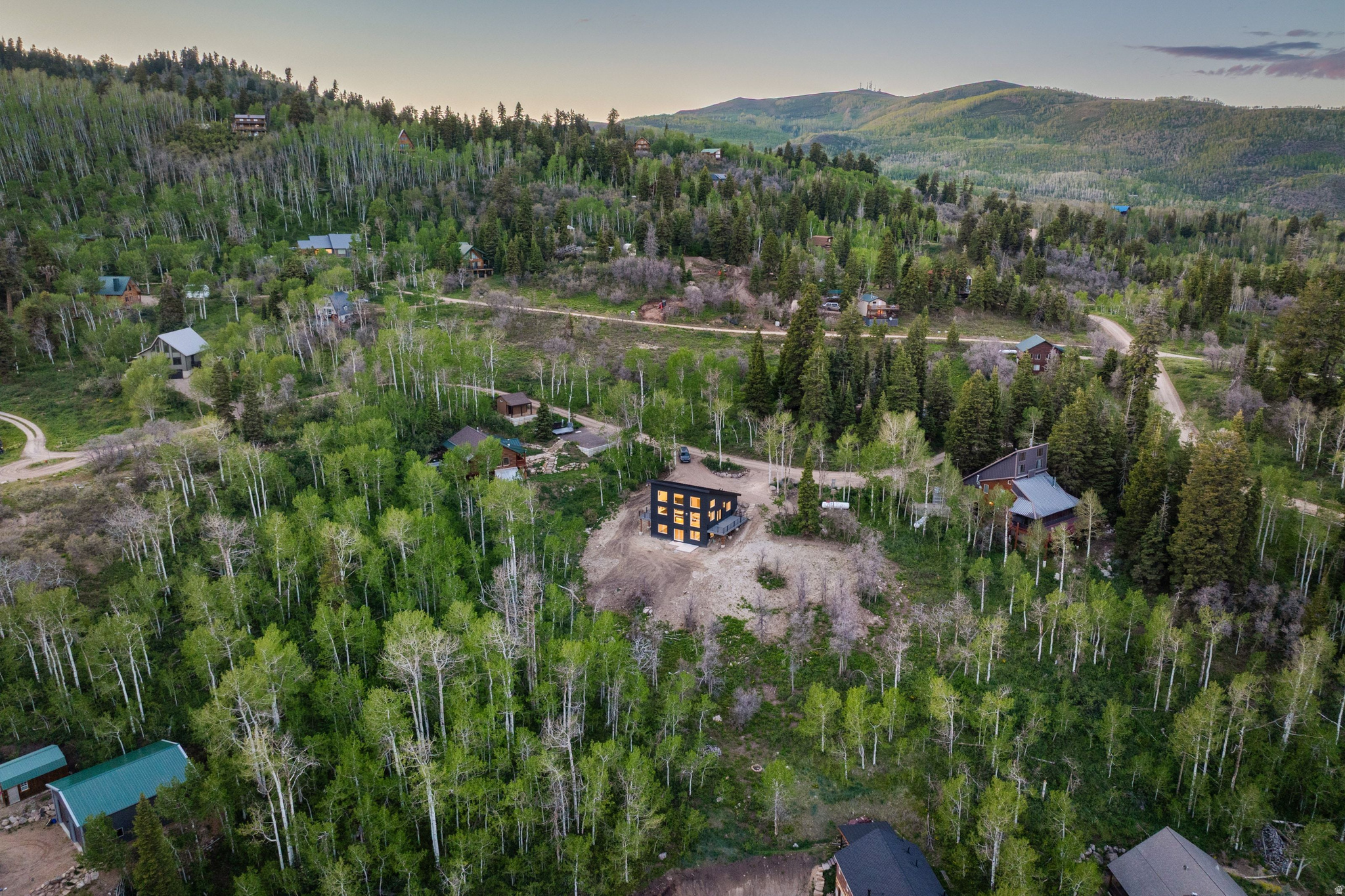 1065 BEAVER CIR