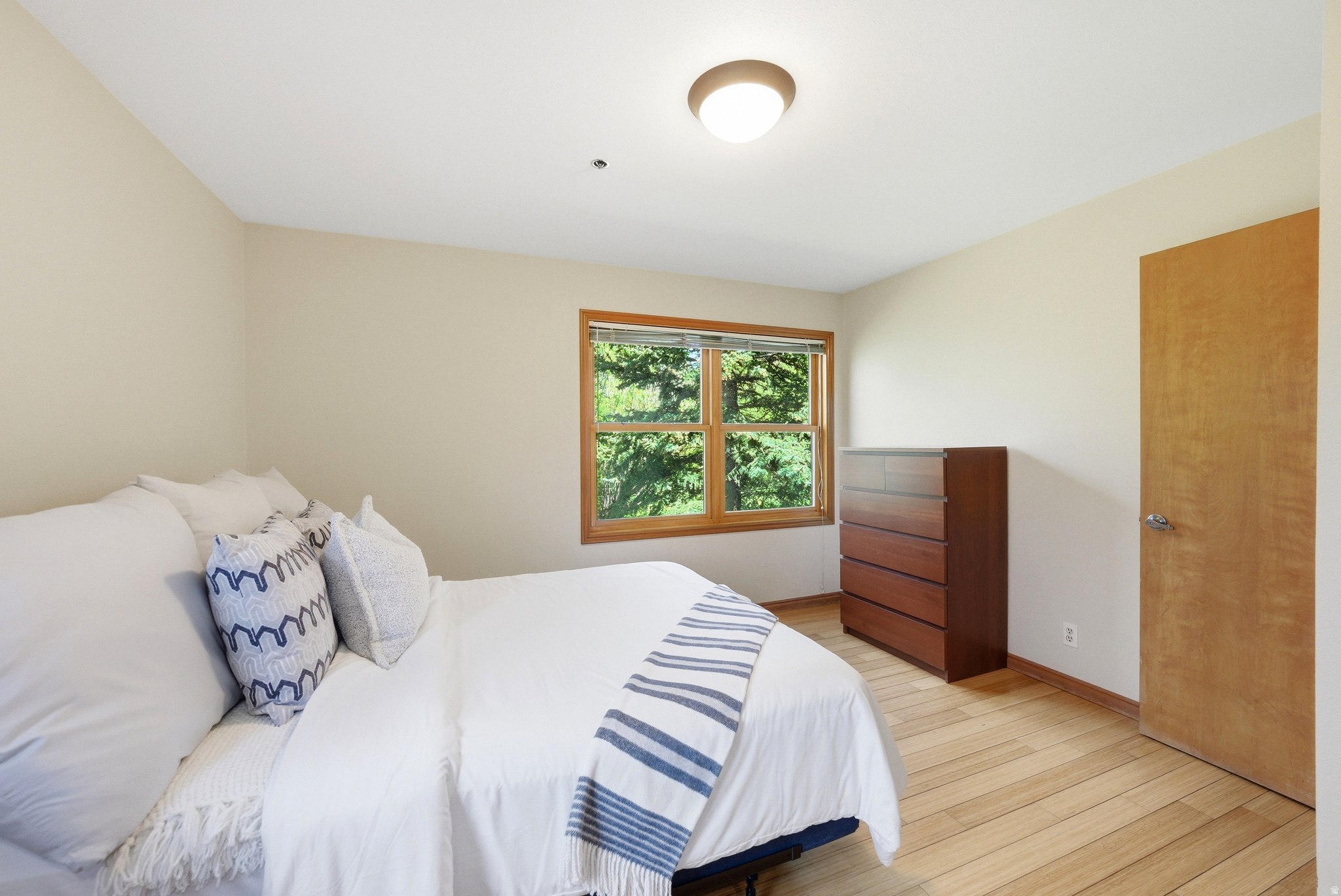 557 SADDLE VIEW WAY #17