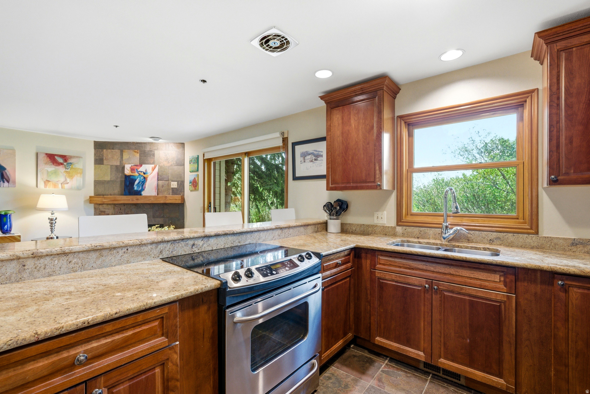 557 SADDLE VIEW WAY #17