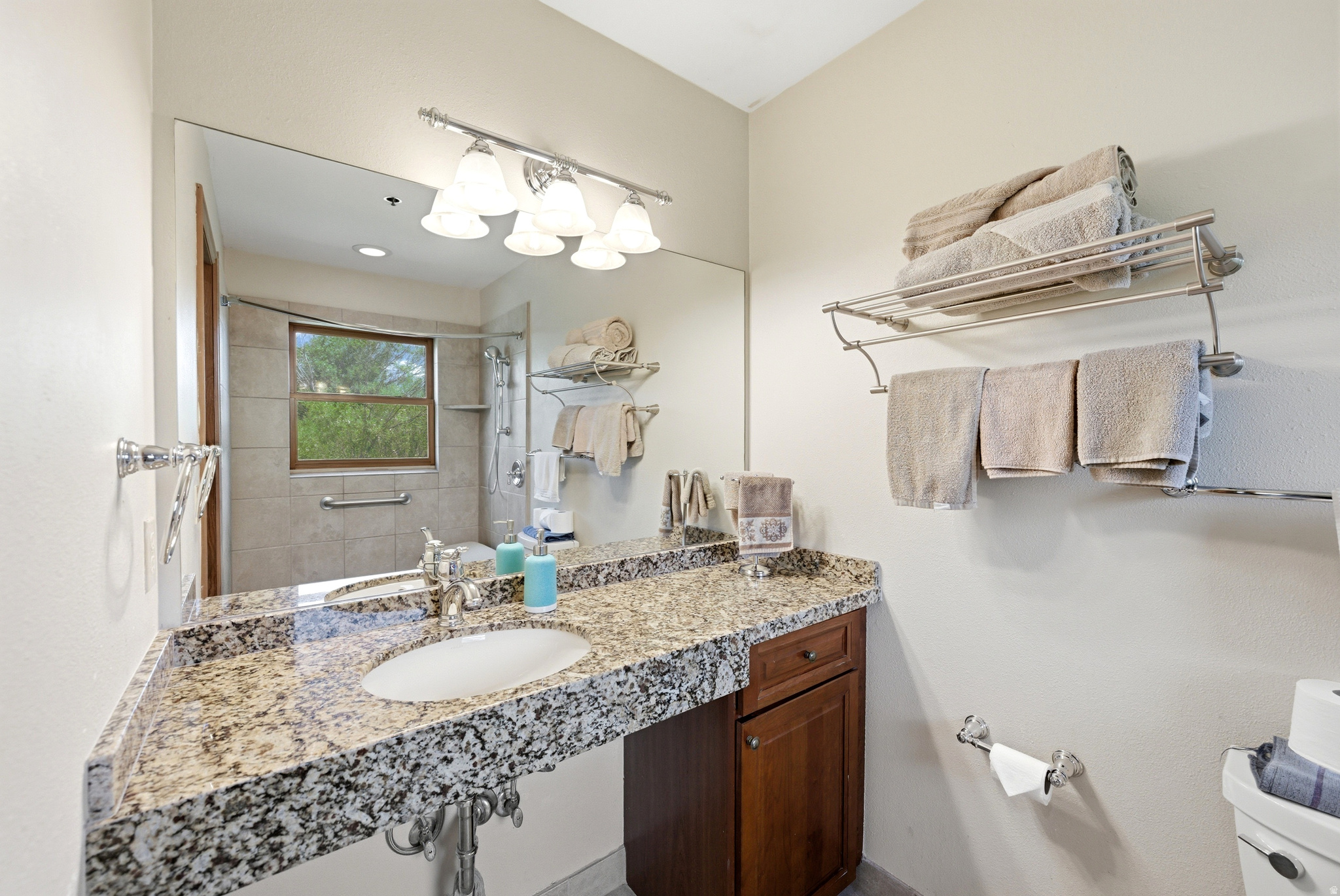 557 SADDLE VIEW WAY #17