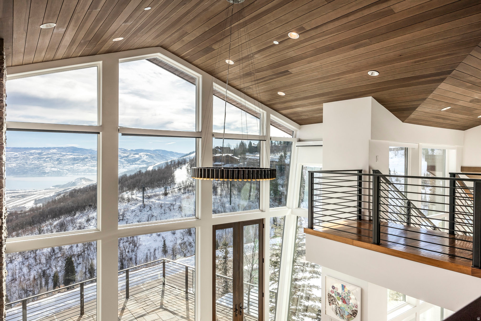 2908 W DEER POINTE DR