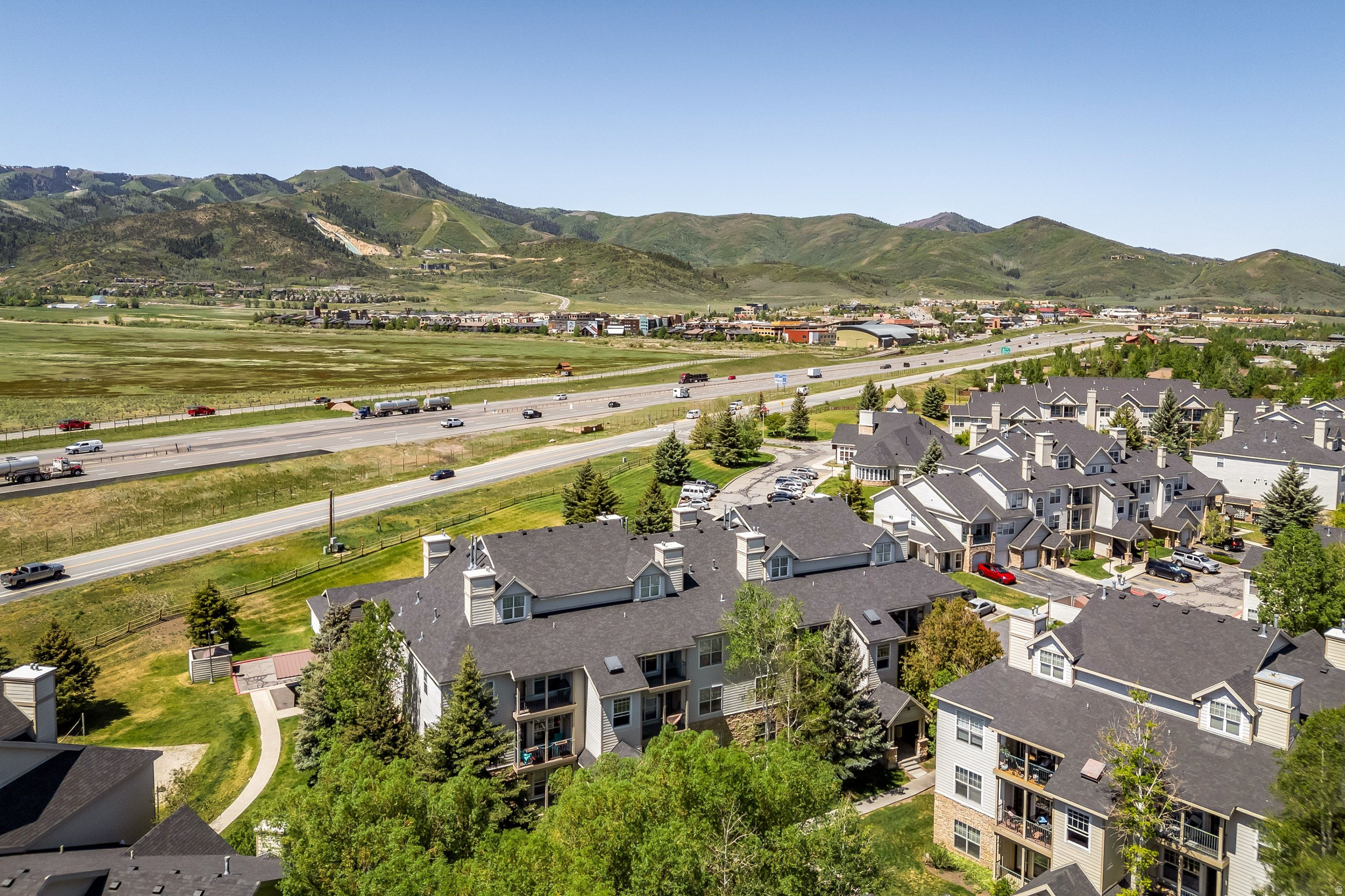 900 W BITNER RD #I-25