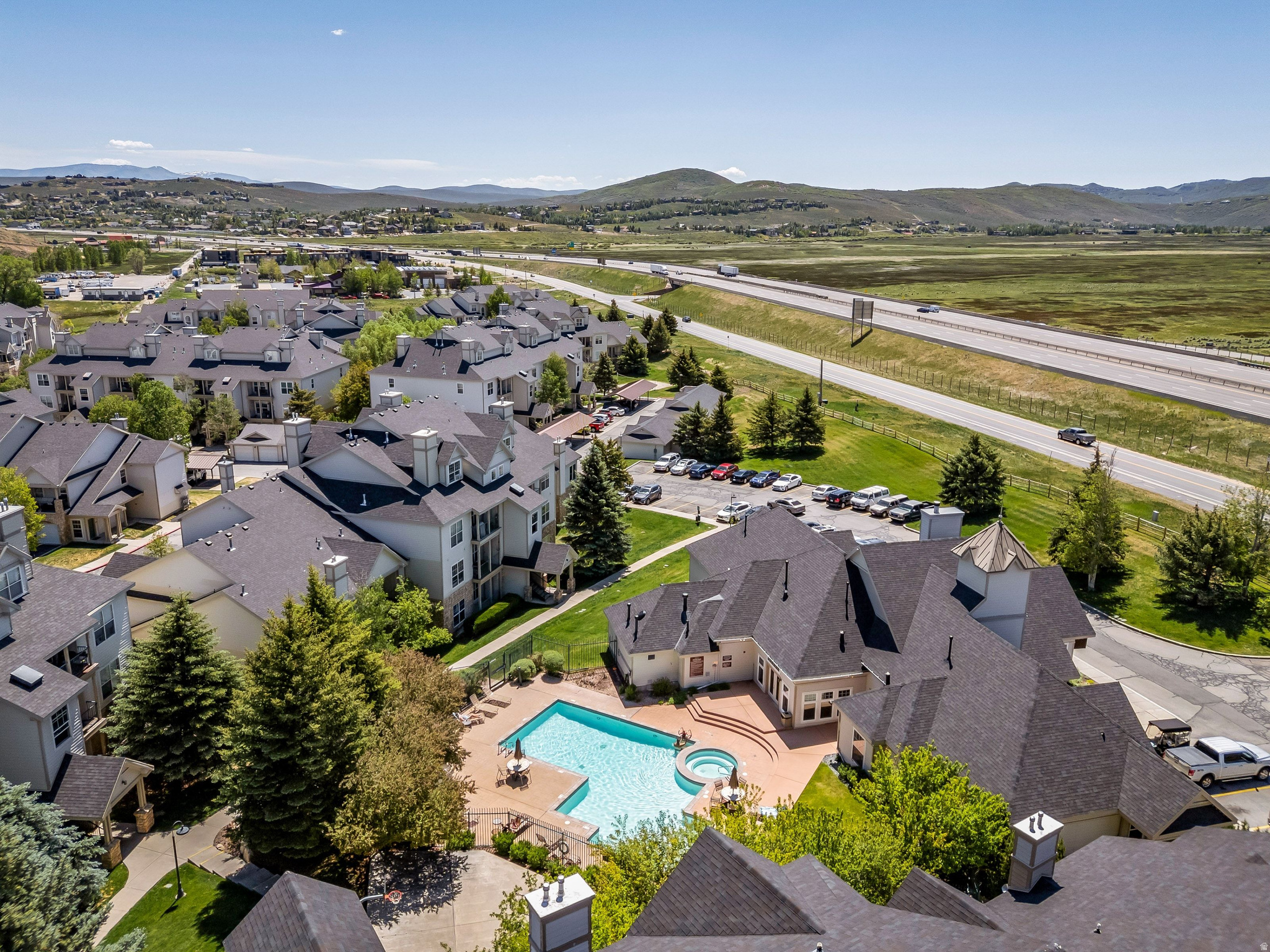 900 W BITNER RD #I-25