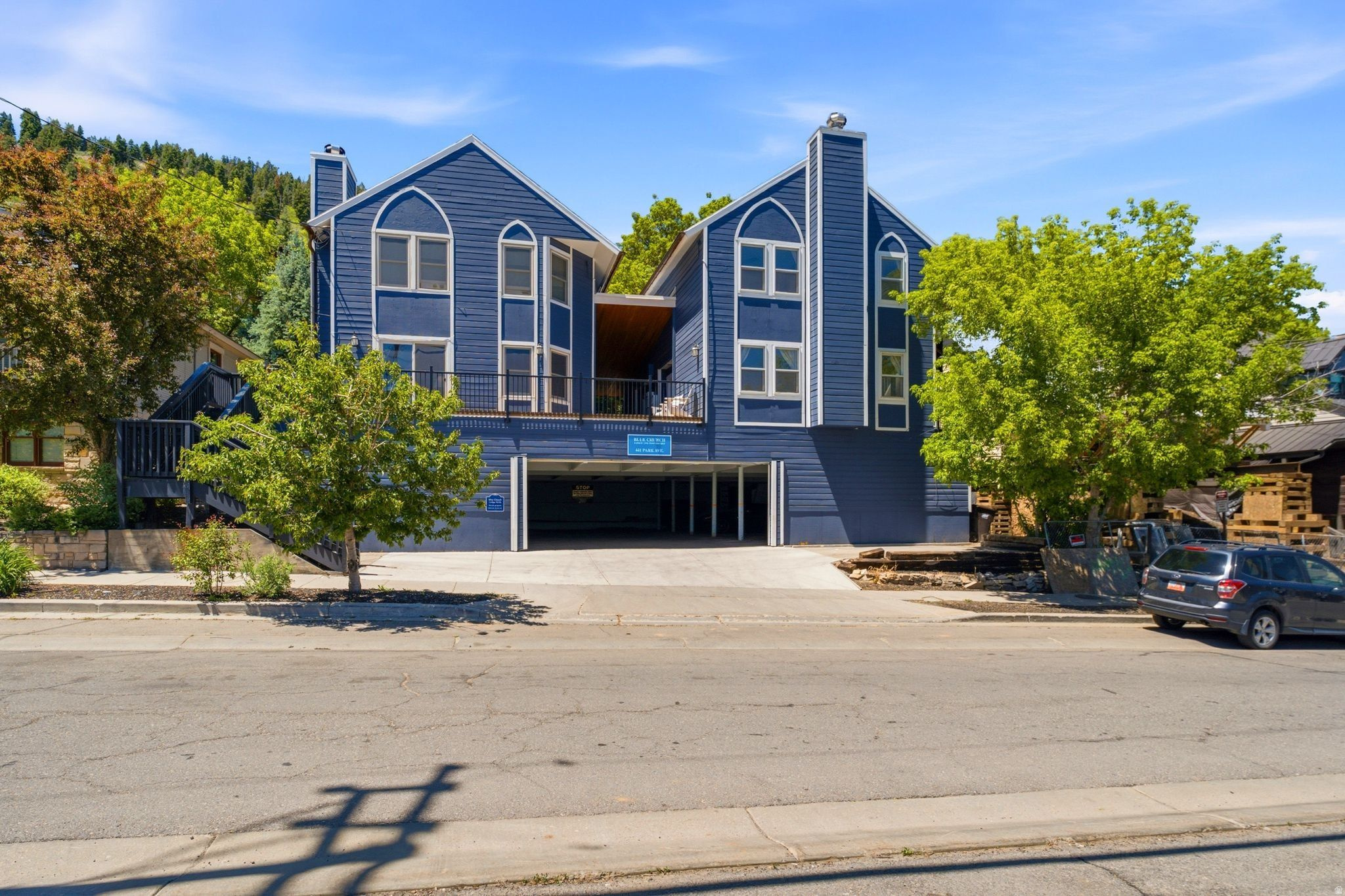 441 PARK AVE ##3
