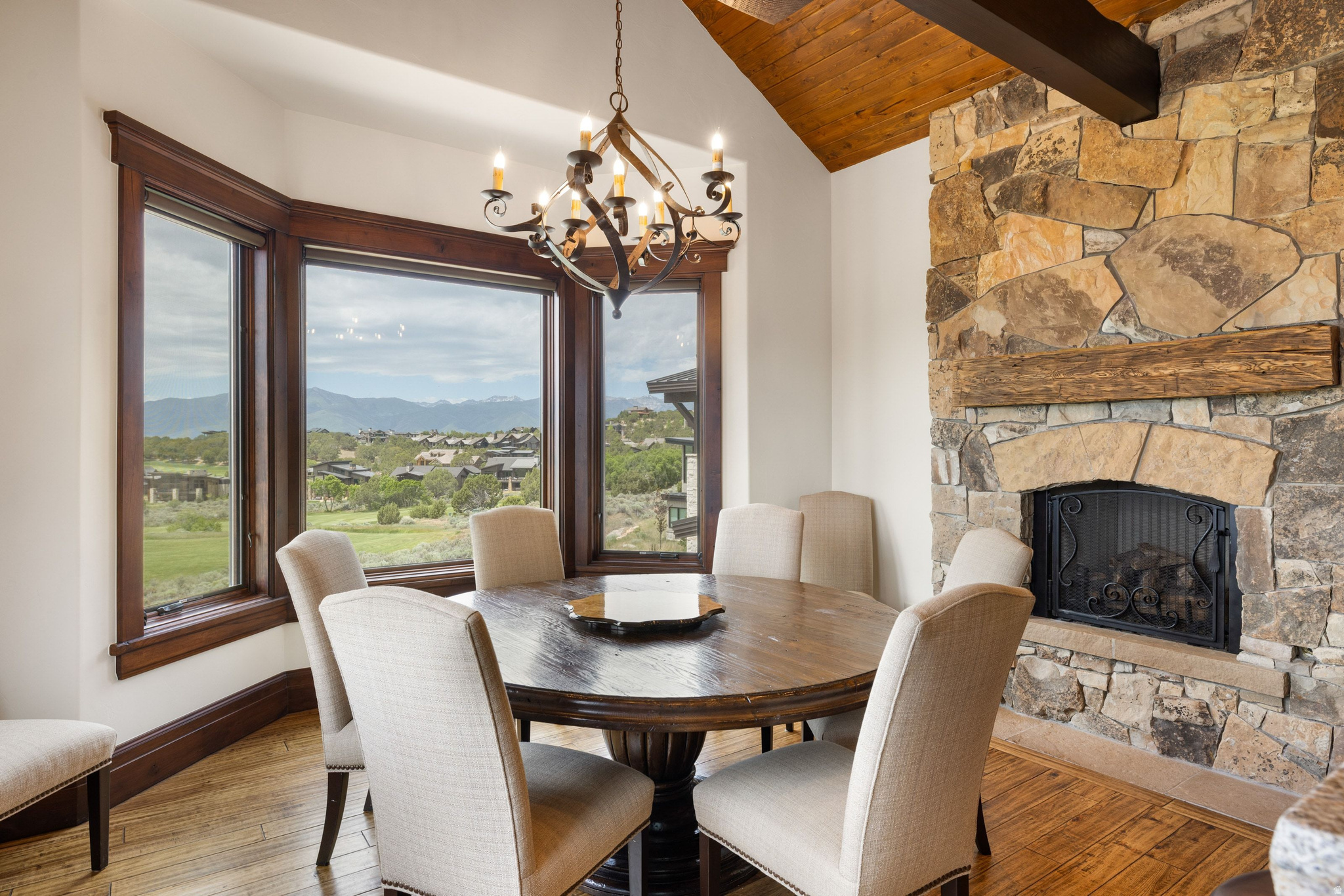 2910 E BROWN DUCK MTN CIR #107