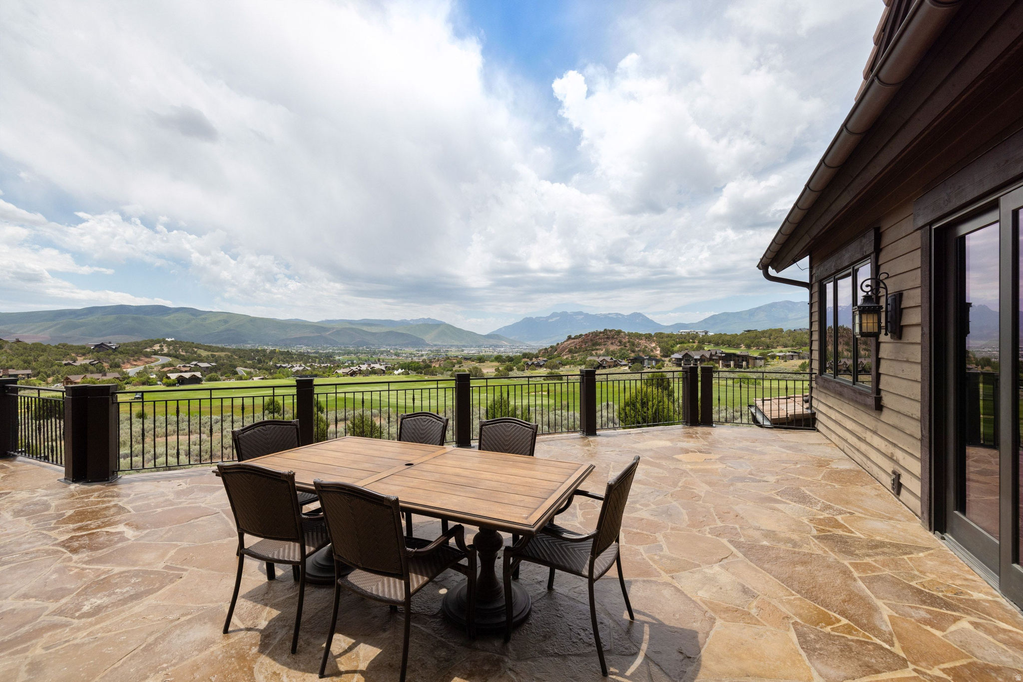 2910 E BROWN DUCK MTN CIR #107