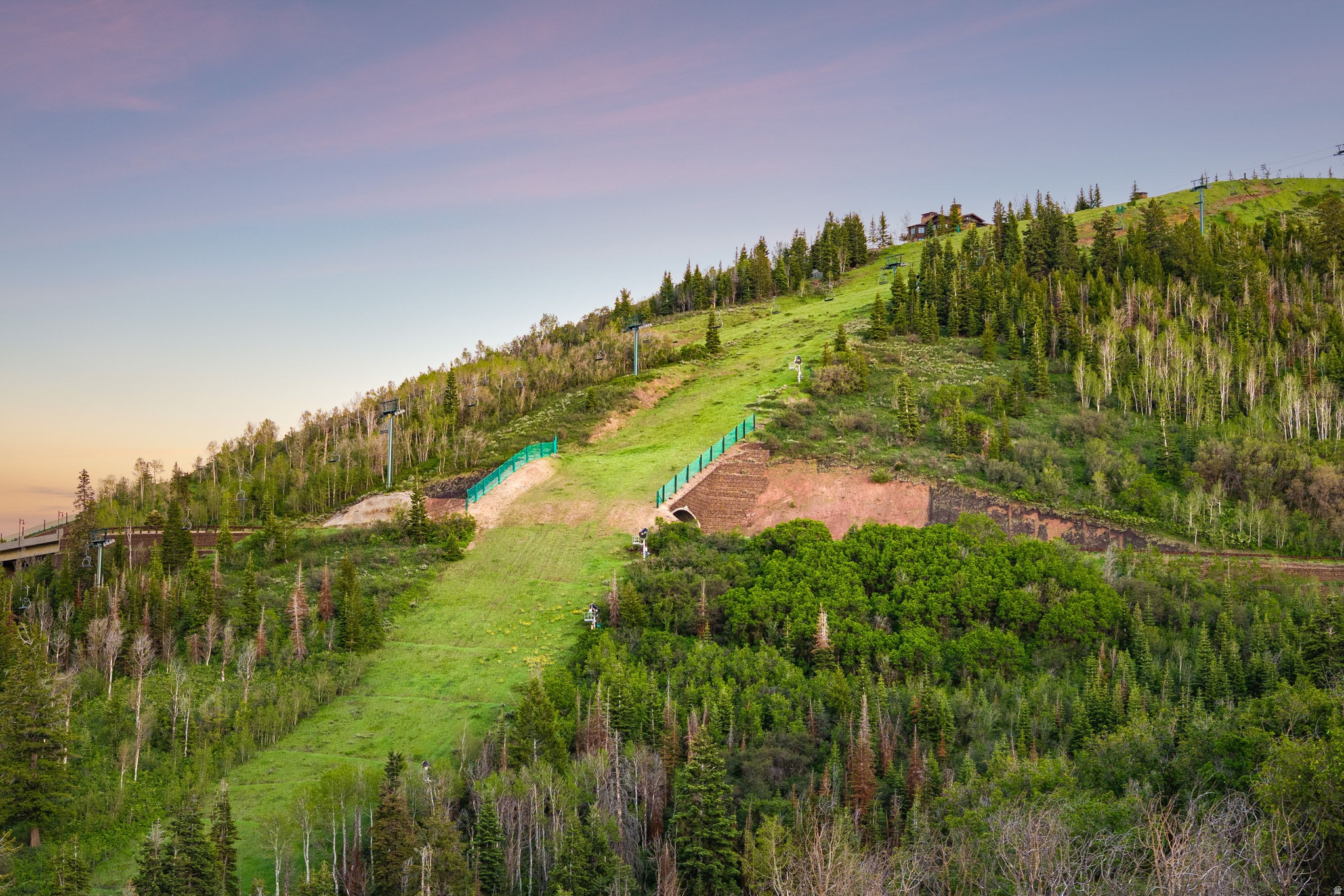3591 W DEER HOLLOW RD Unit: 129