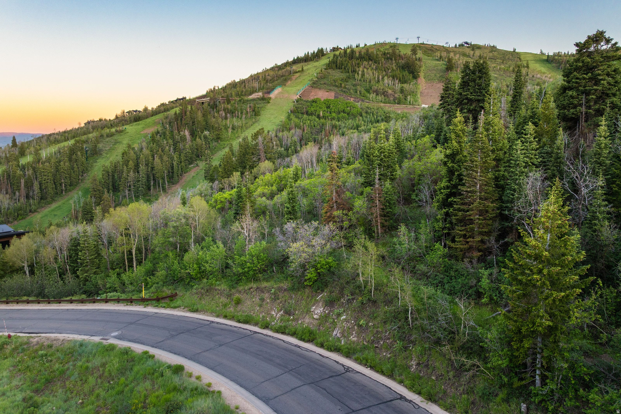 3591 W DEER HOLLOW RD Unit: 129