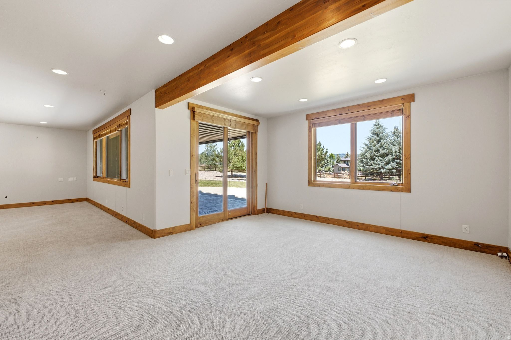 6110 TRAILSIDE DR