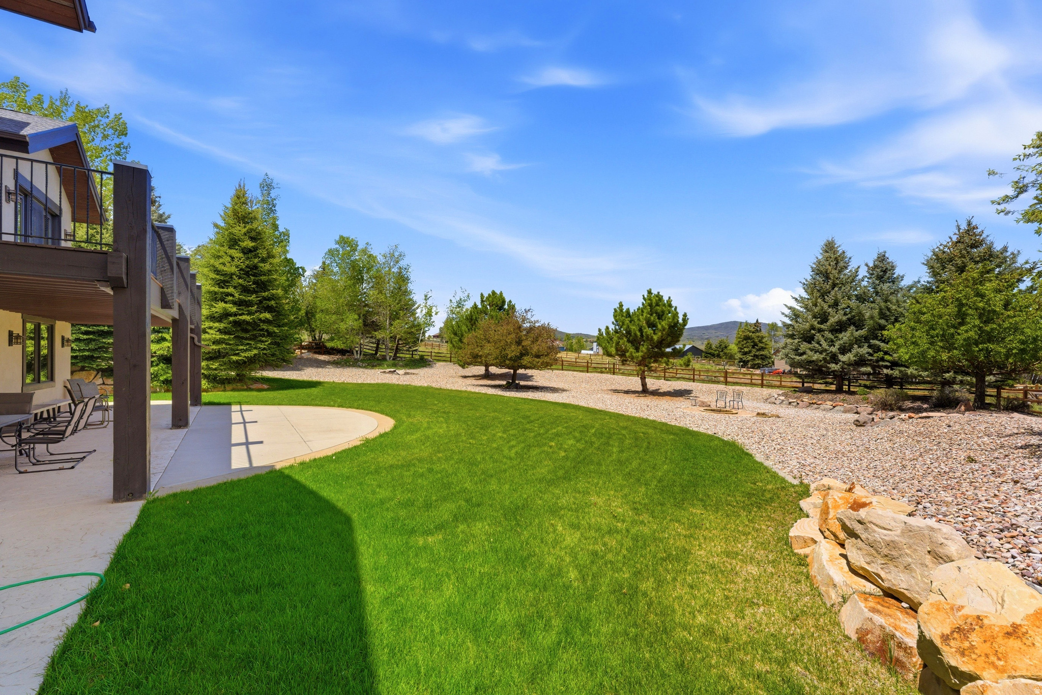 6110 TRAILSIDE DR