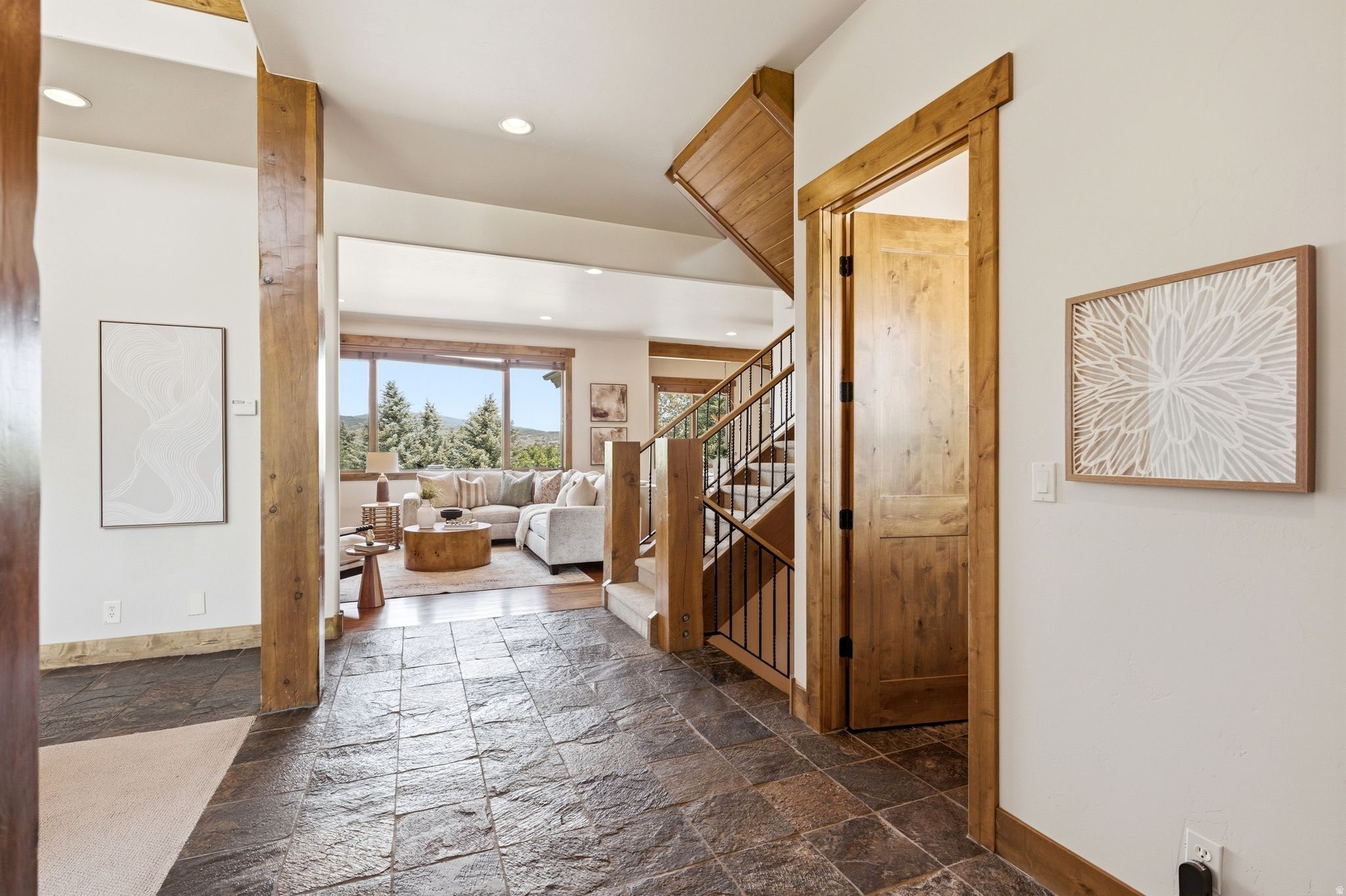 6110 TRAILSIDE DR