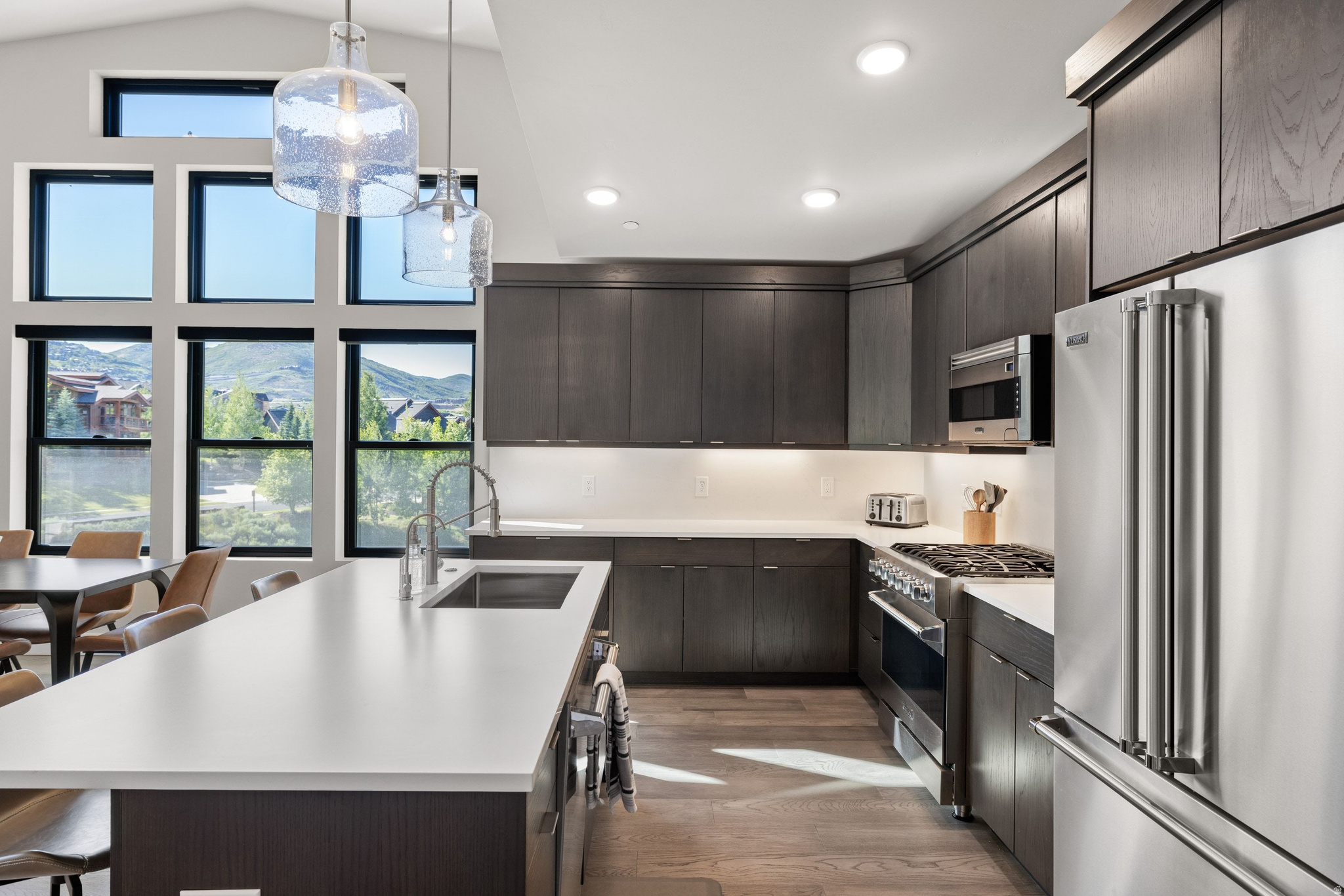 1134 W HELLING CIR #6-302