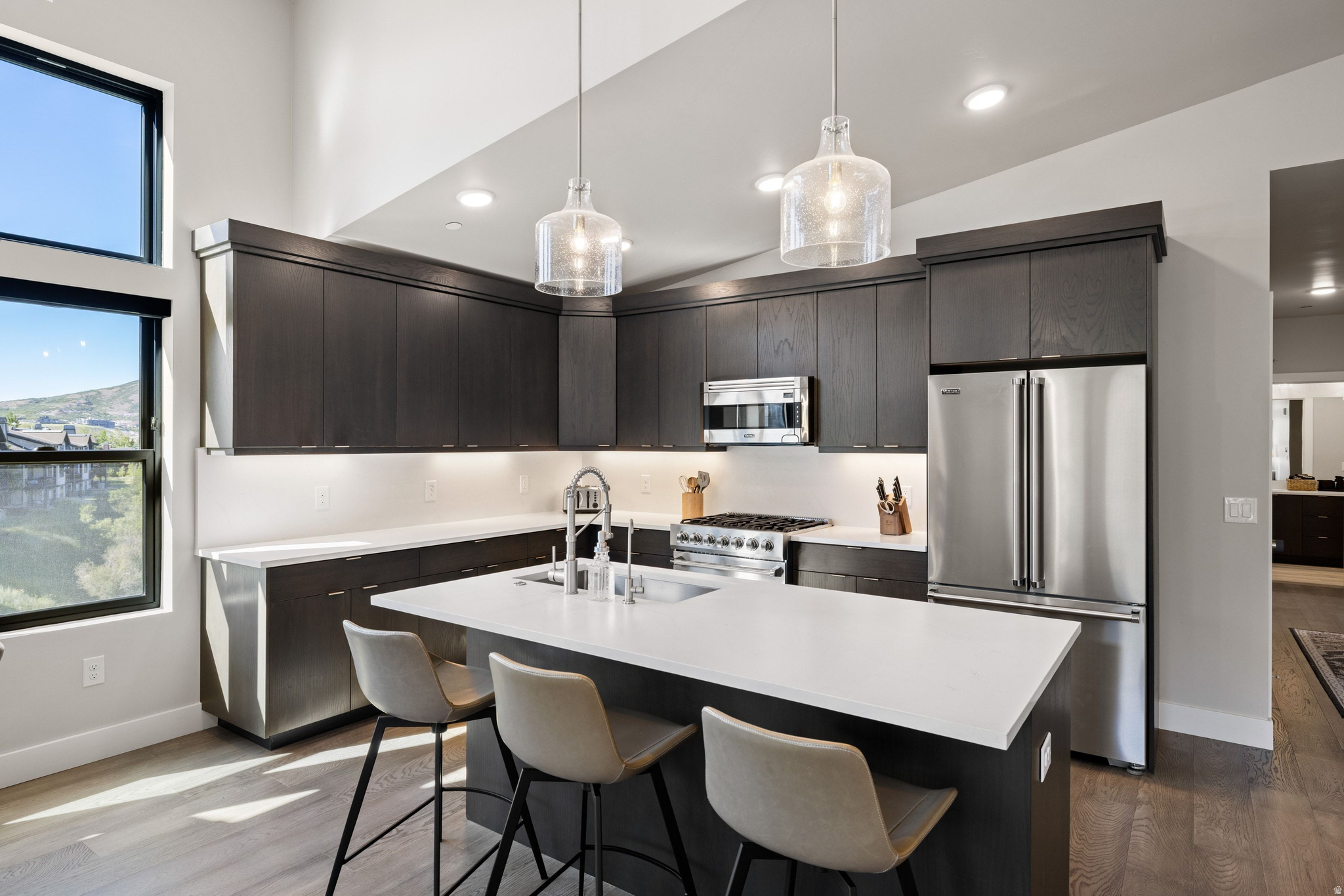 1134 W HELLING CIR #6-302
