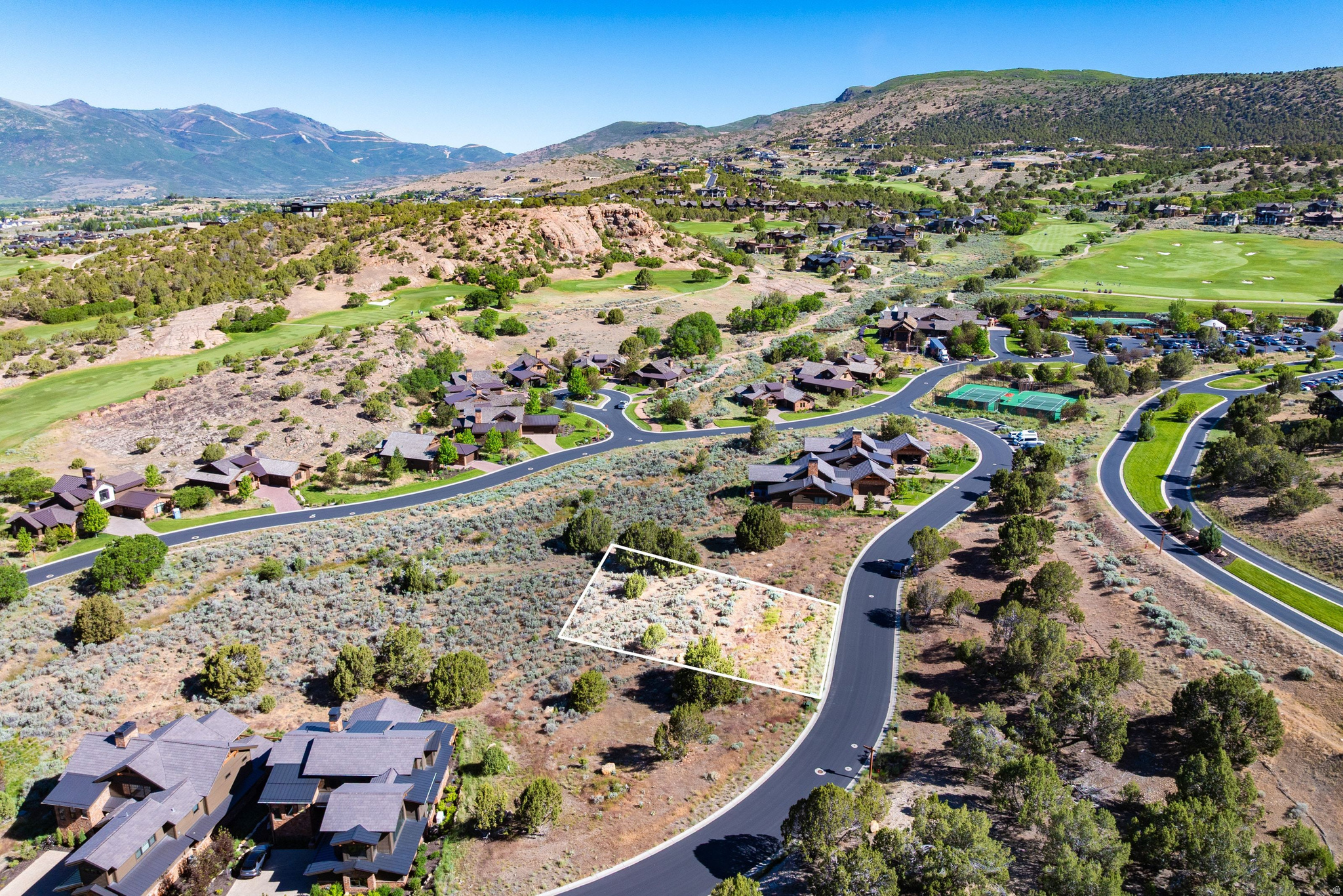 123 N CLUB CABINS WAY Unit: CC-27