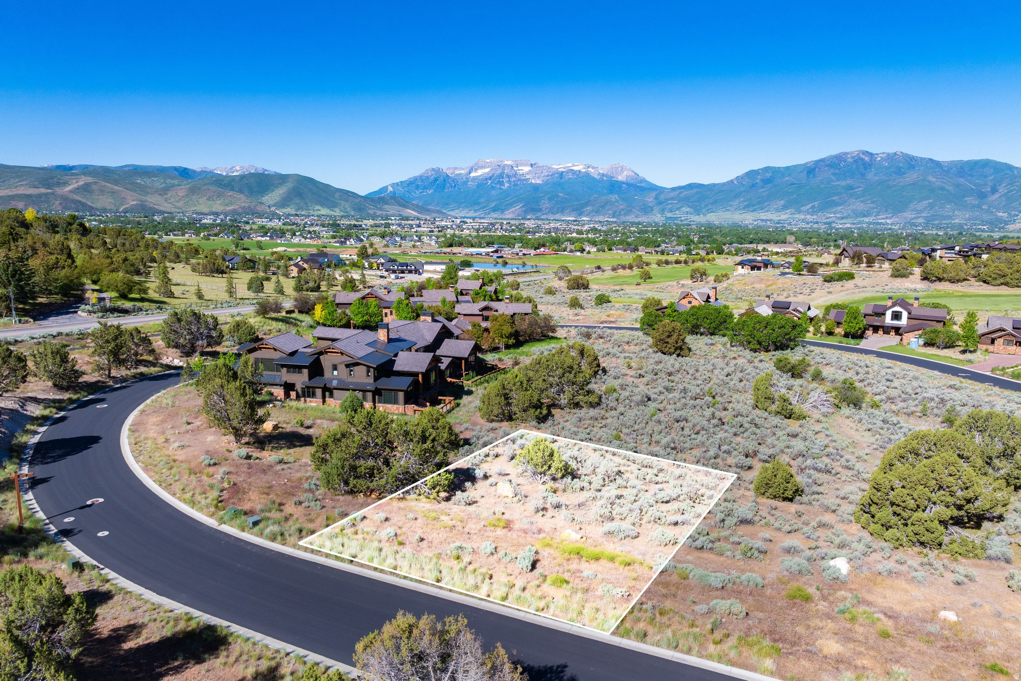 123 N CLUB CABINS WAY Unit: CC-27