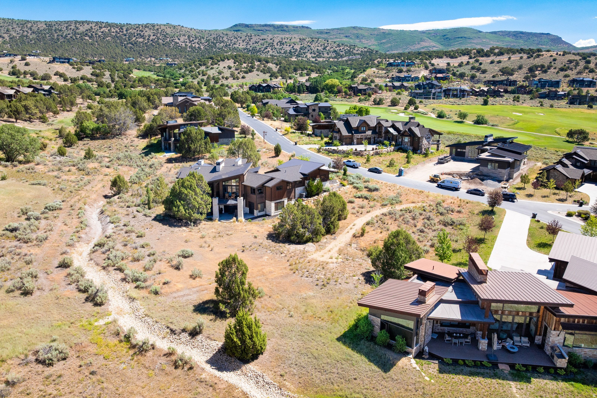 549 N RED MOUNTAIN CT Unit: 213