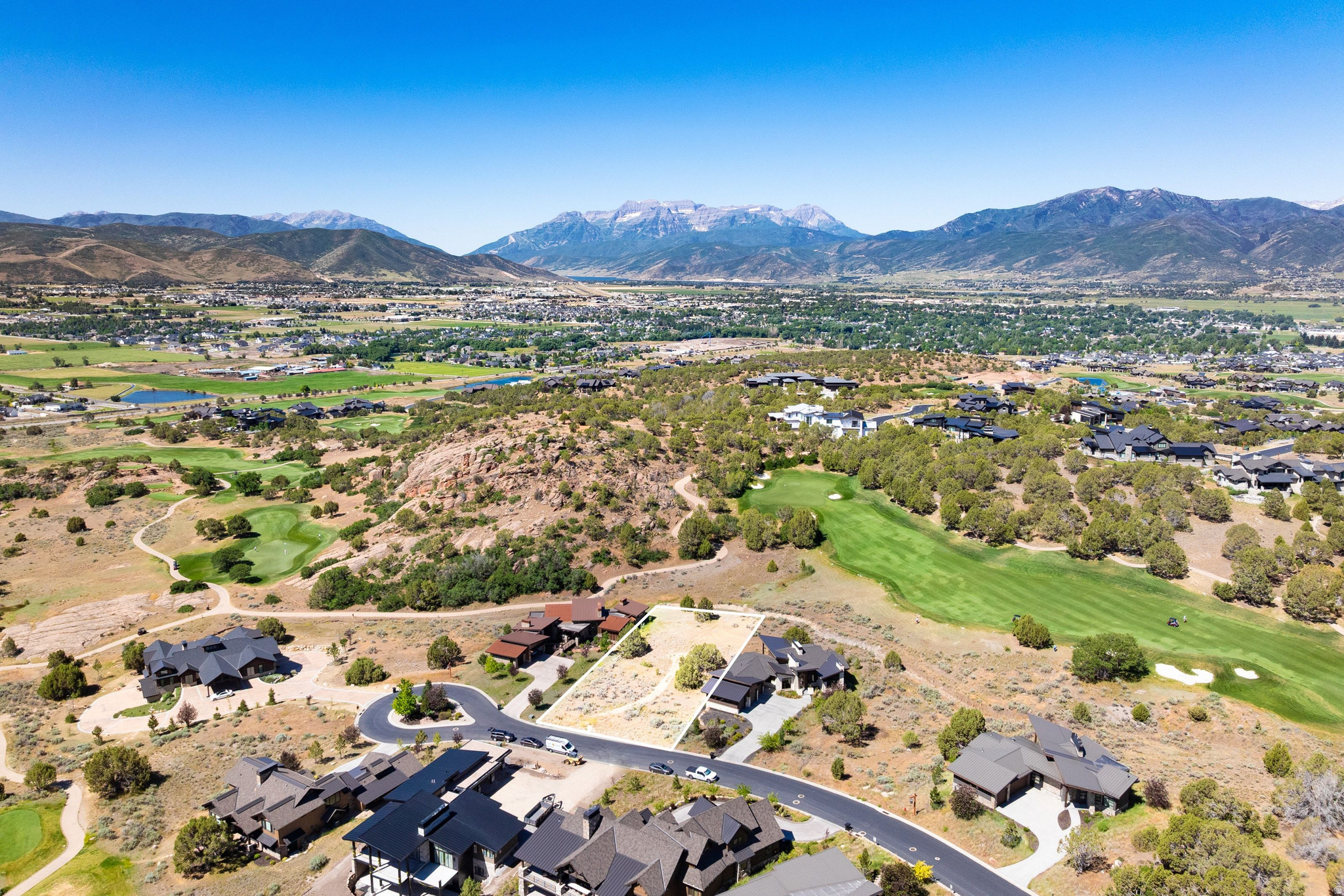 549 N RED MOUNTAIN CT Unit: 213