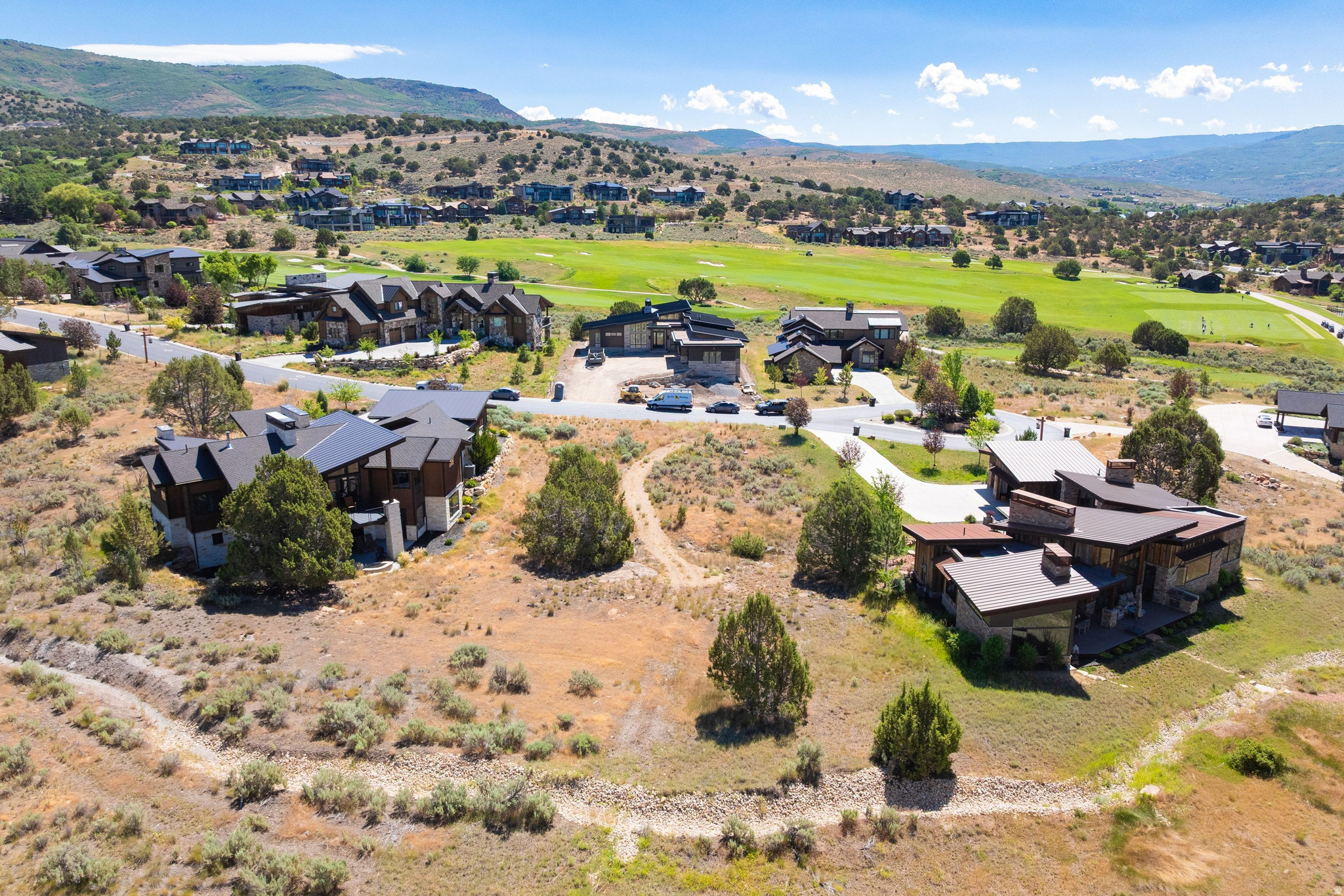 549 N RED MOUNTAIN CT Unit: 213