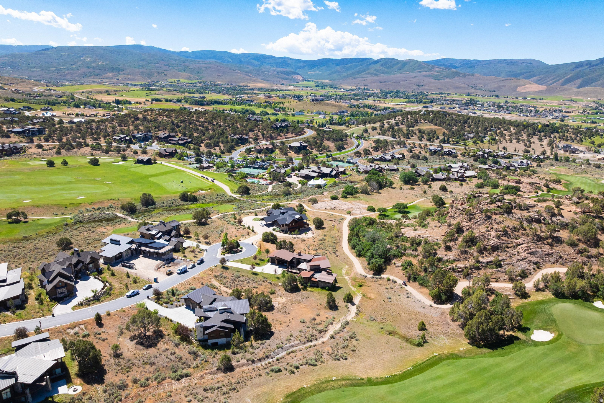 549 N RED MOUNTAIN CT Unit: 213