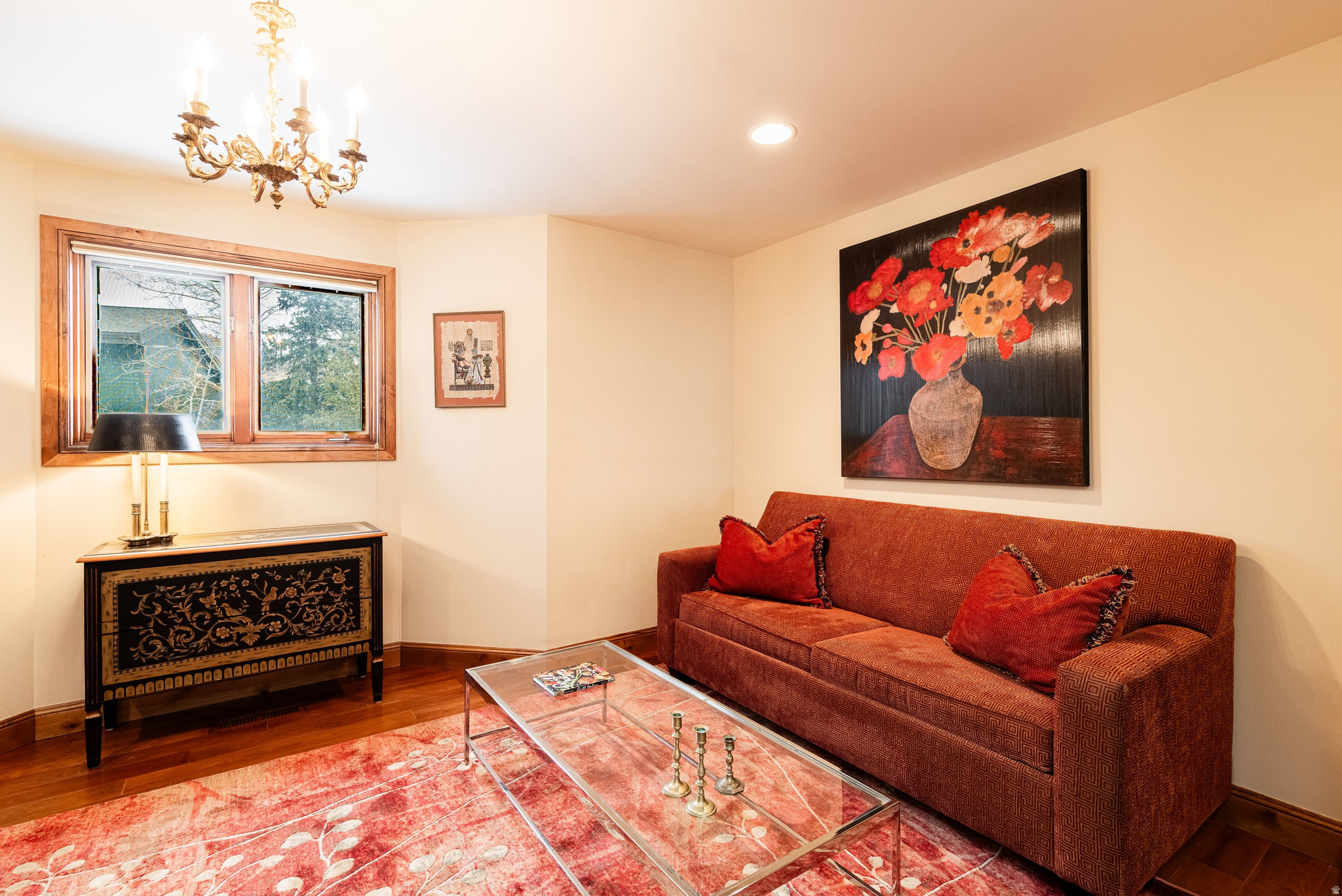 1525 LAKESIDE CIR