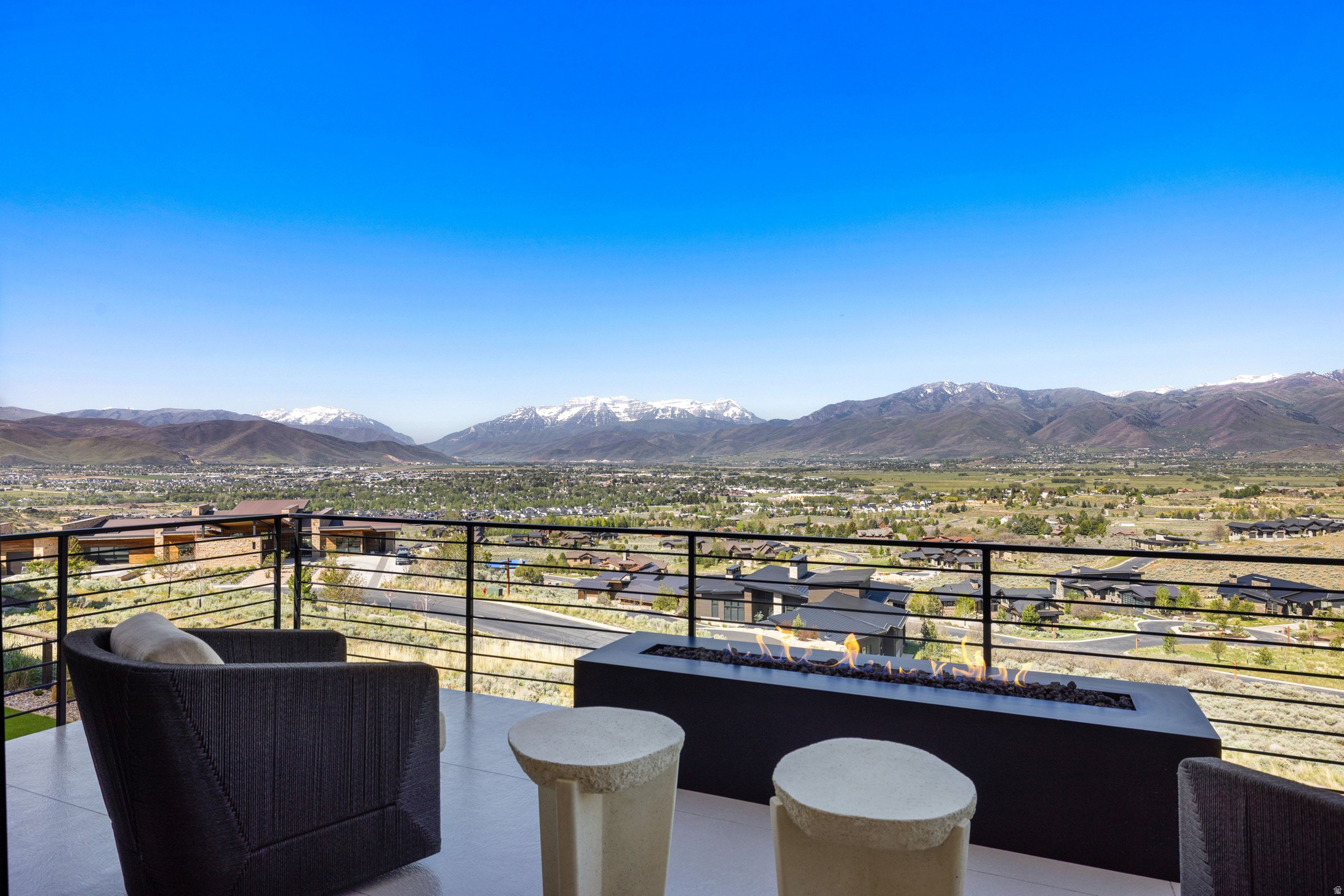 1489 GOLD MOUNTAIN CIR #453