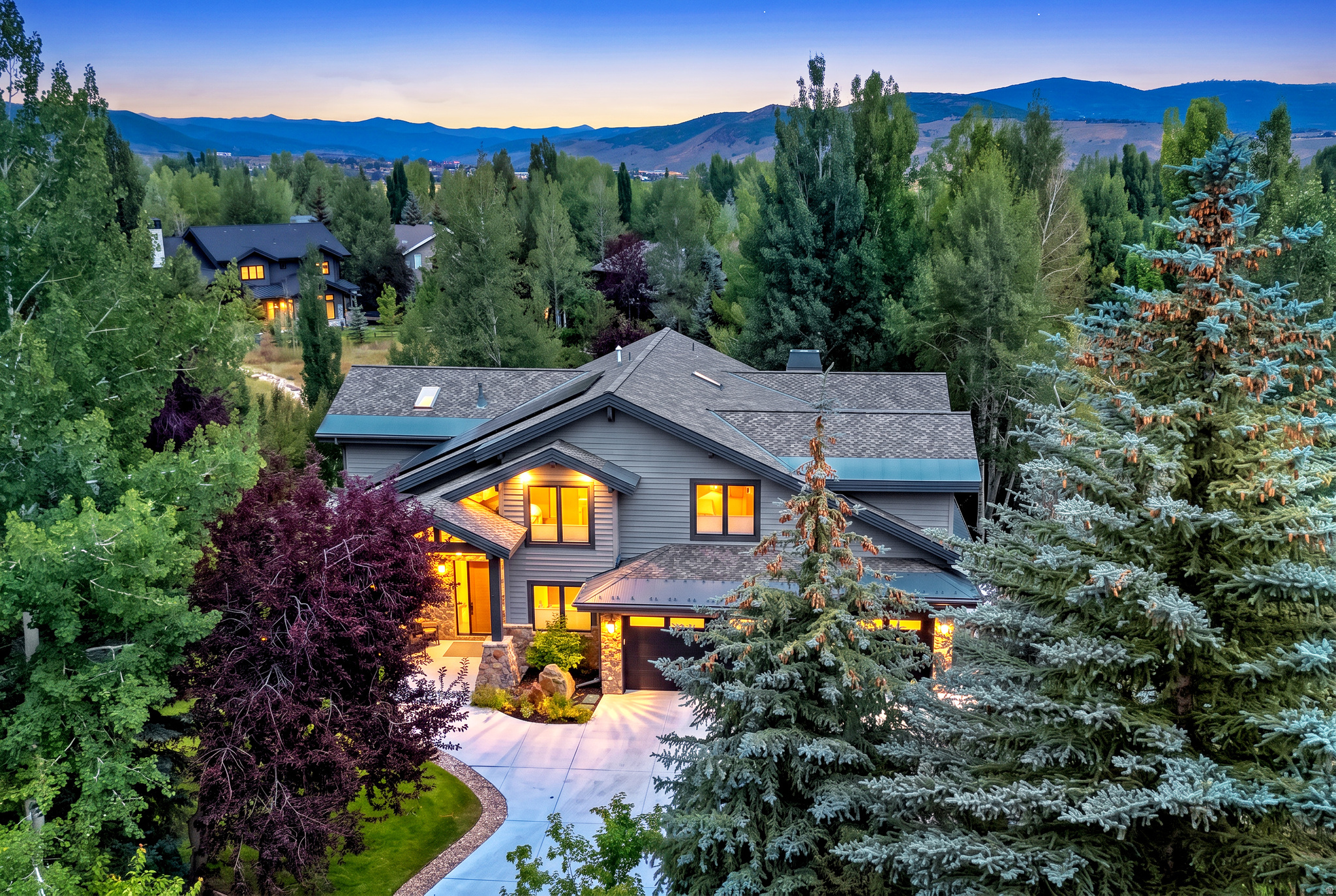 5200 HAYSTACK CT