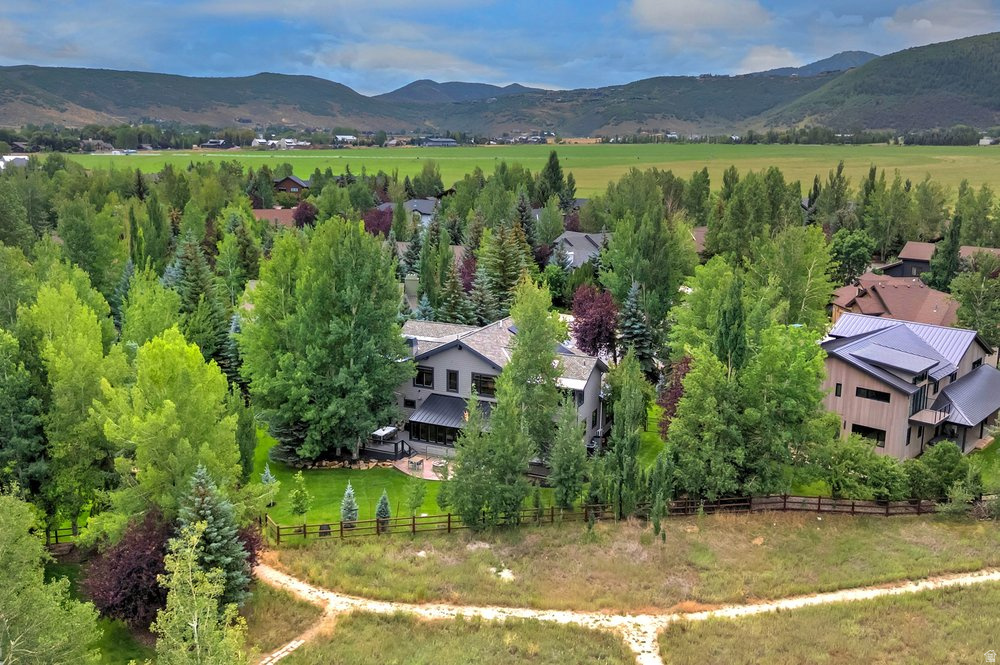 5200 HAYSTACK CT