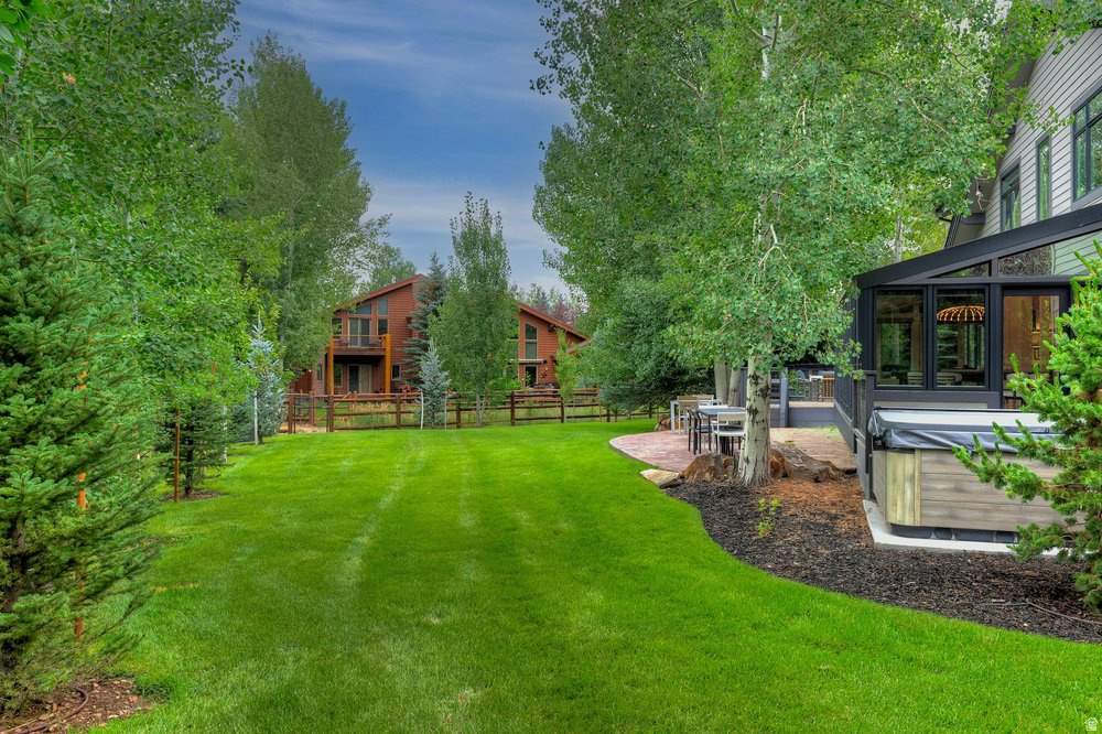 5200 HAYSTACK CT