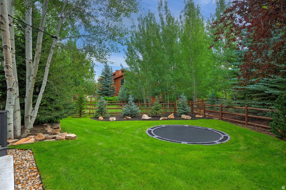 5200 HAYSTACK CT