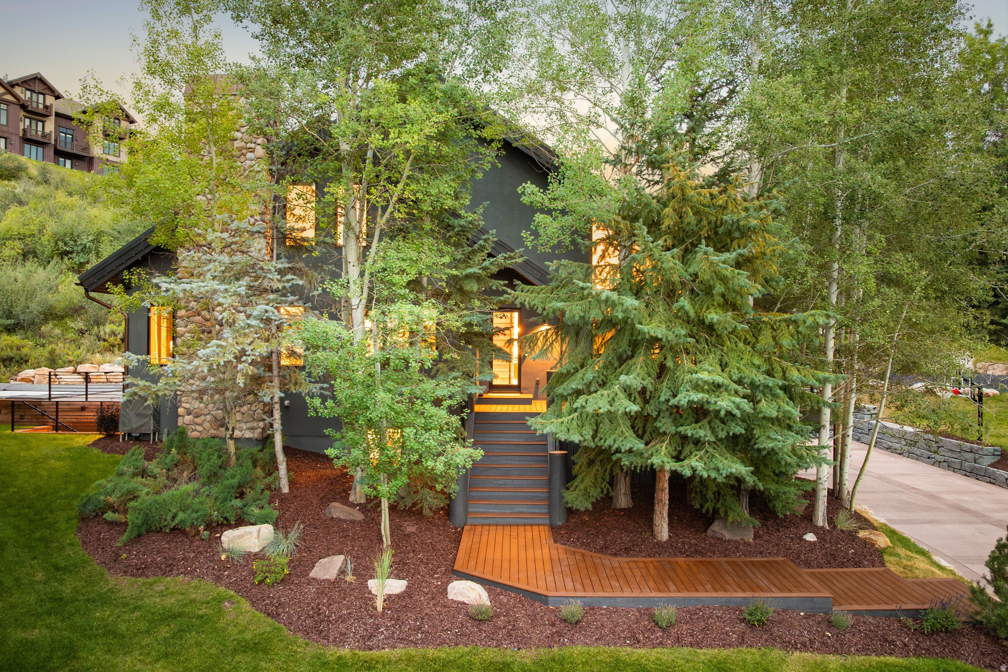 3375 HOMESTEAD RD