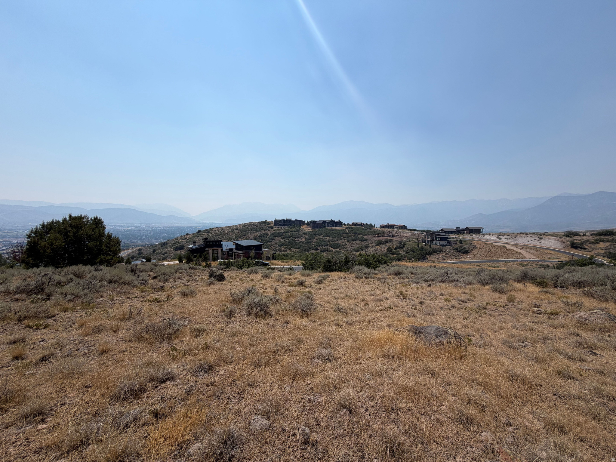 2173 E 2173 E LA SAL PEAK DR Unit: 517