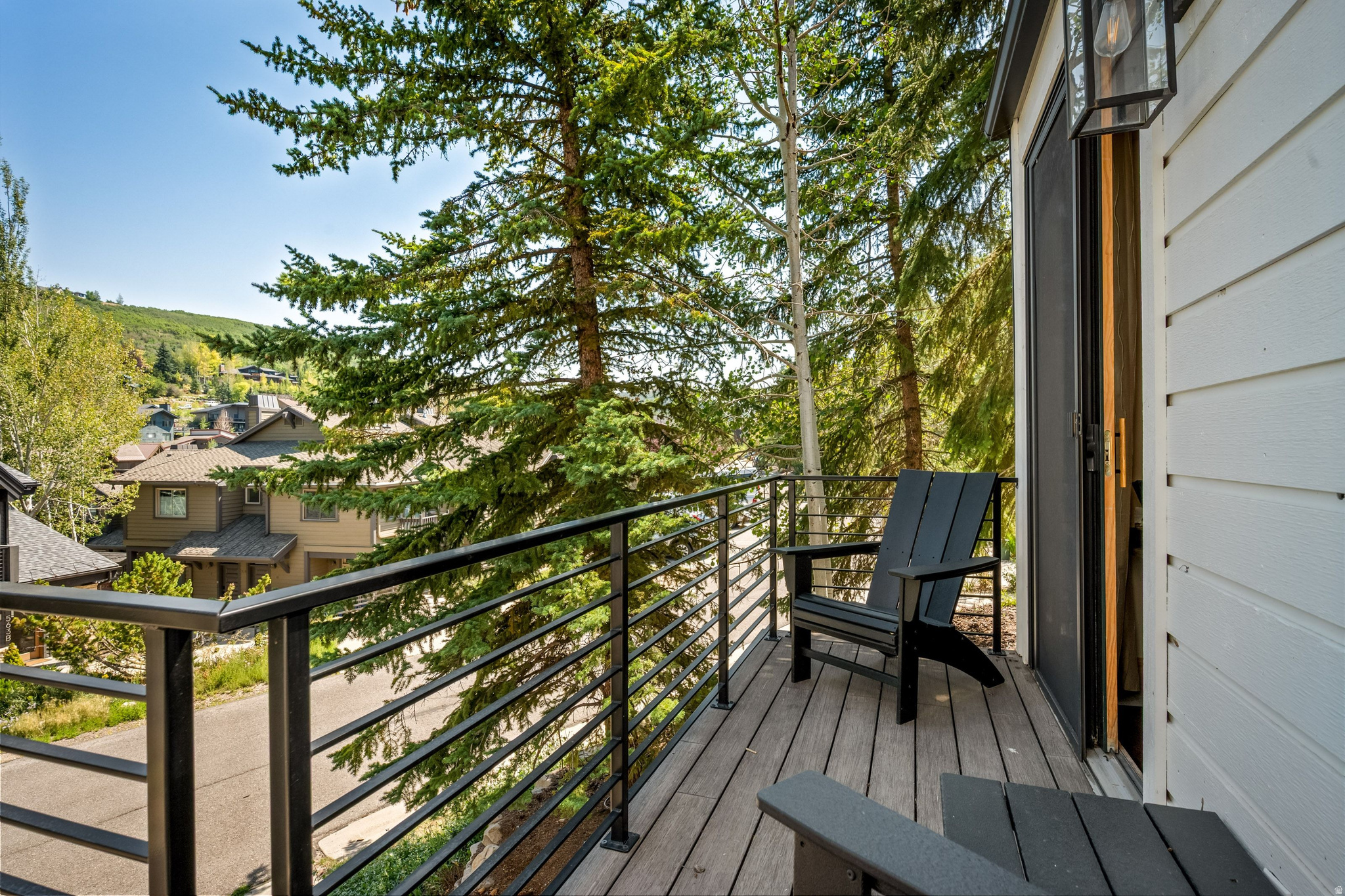 556 DEER VALLEY LOOP #B