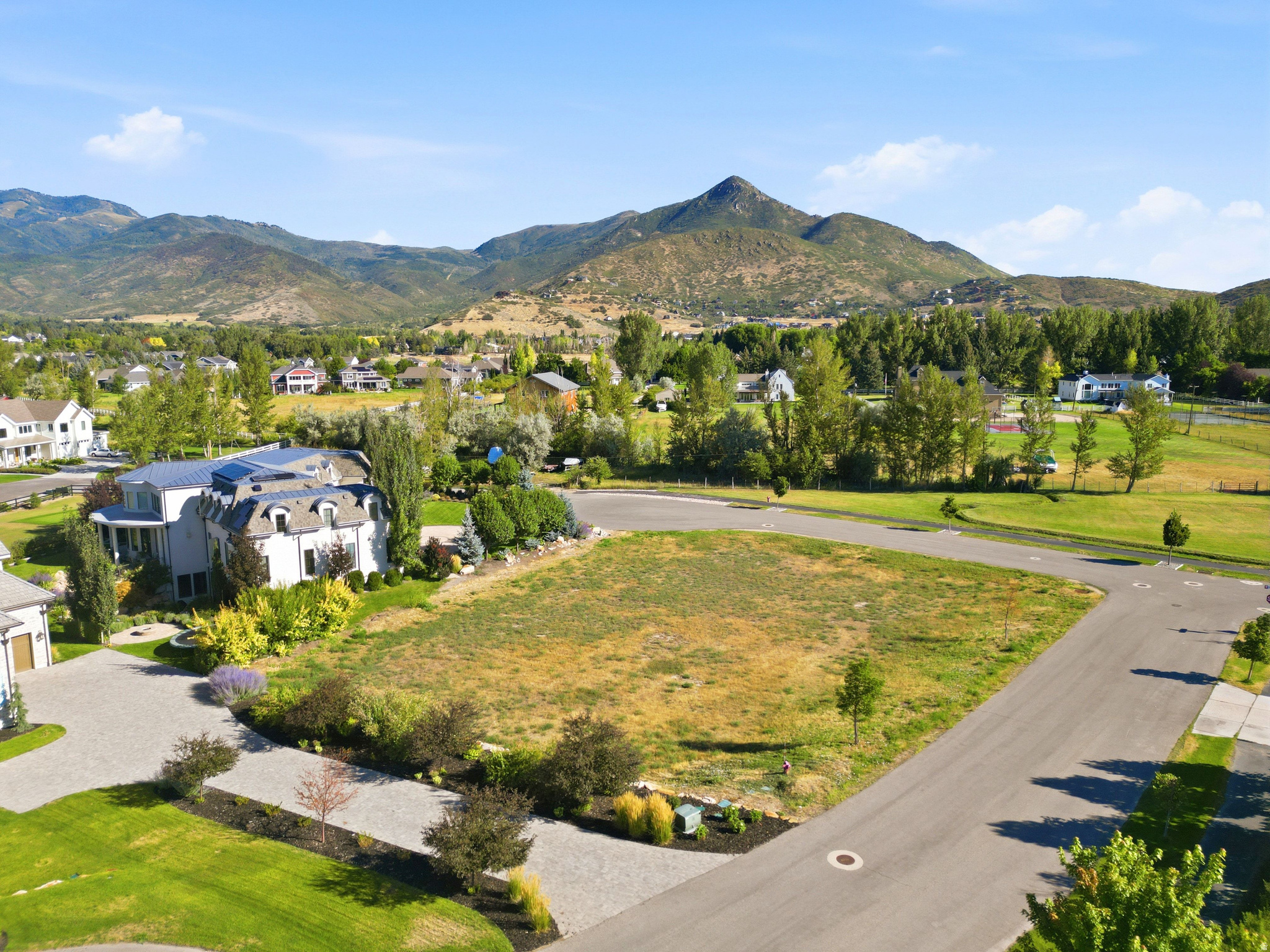 175 W FARM SPRINGS LN Unit: 10